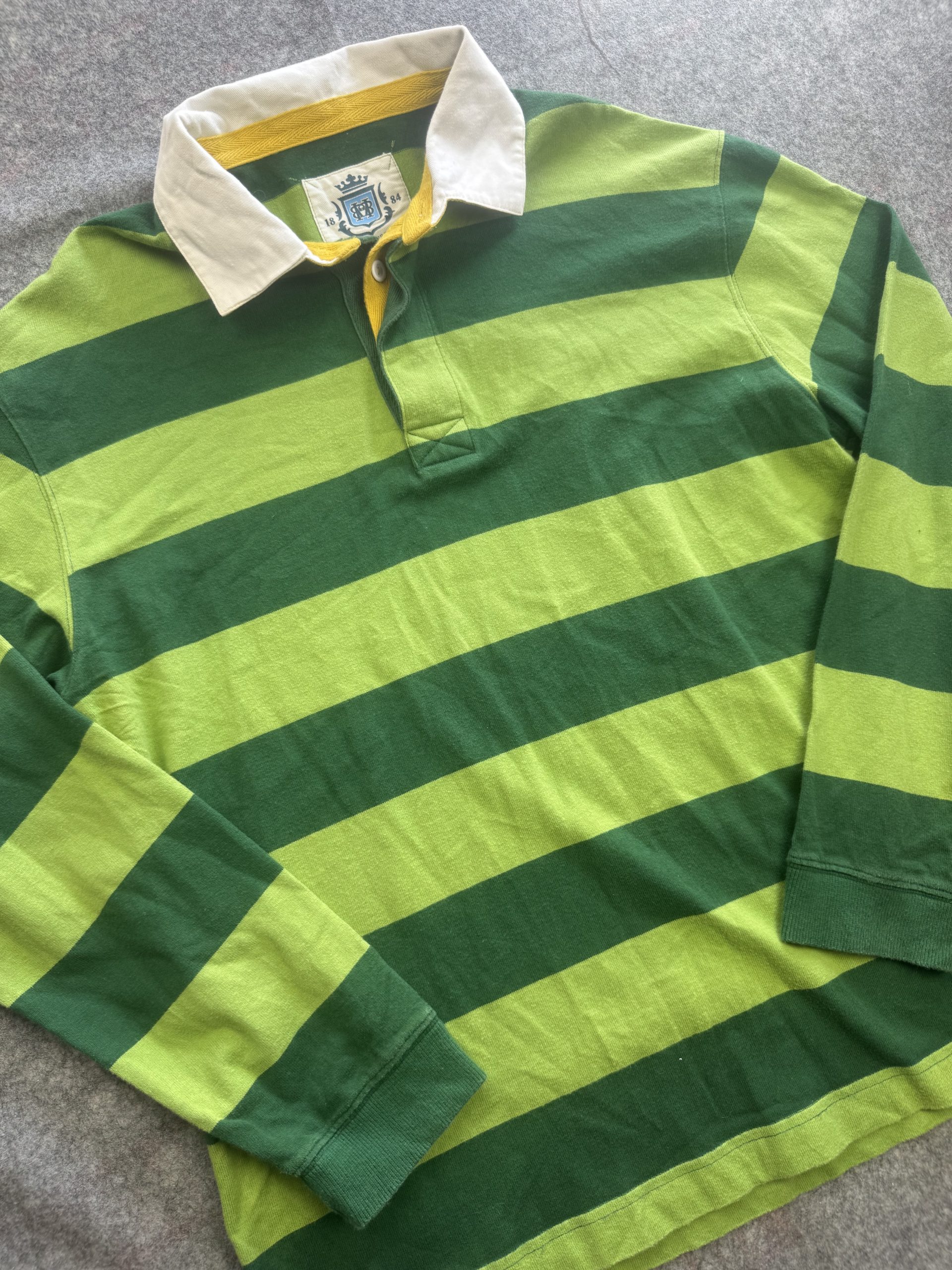 Marks & Spencer Green & Lime Rugby Shirt Medium White Collar image 2