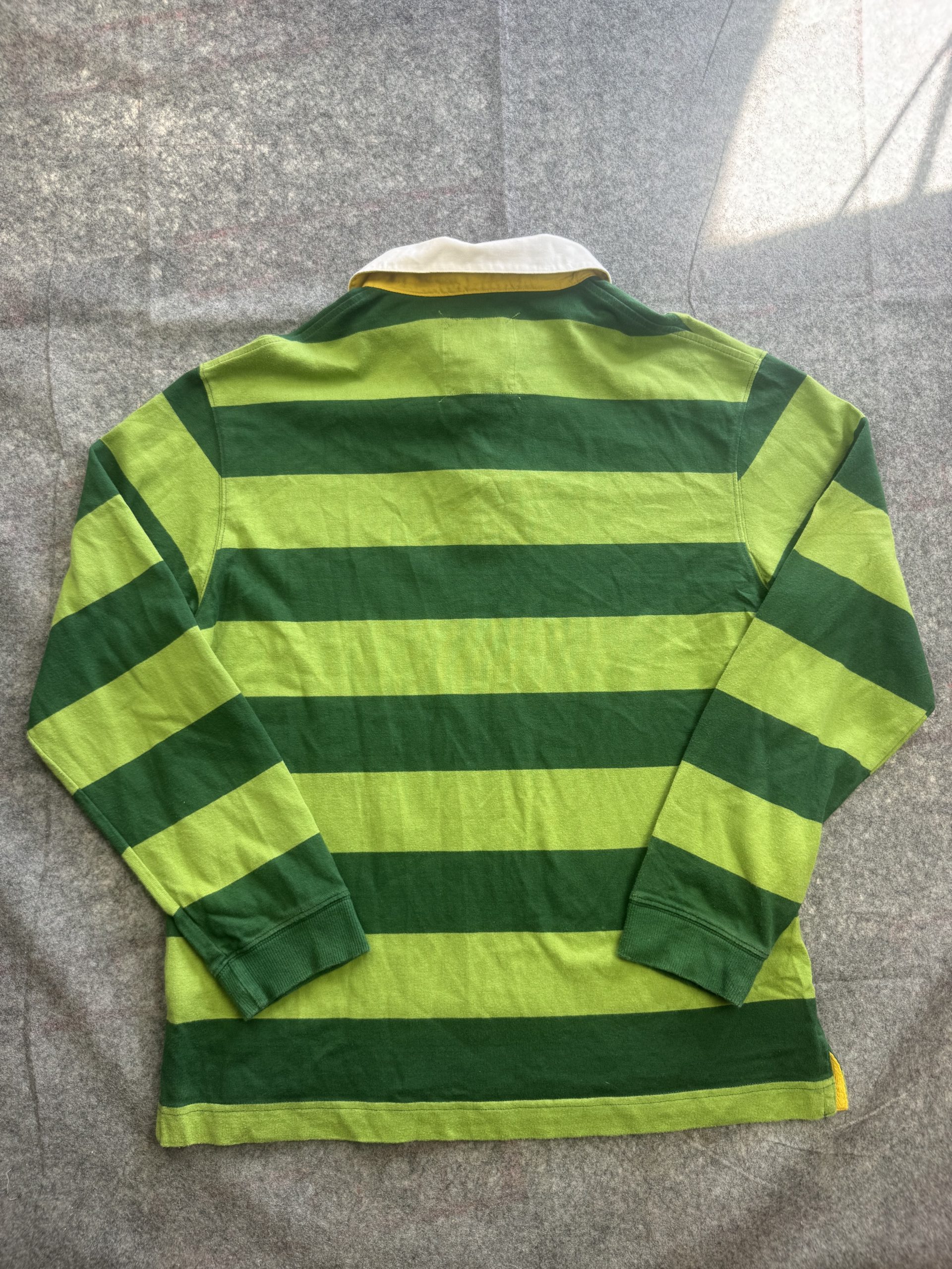Marks & Spencer Green & Lime Rugby Shirt Medium White Collar image 8