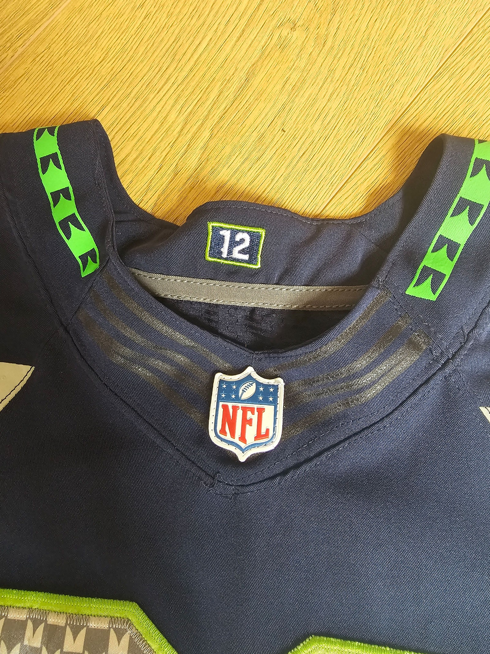 Nike Navy & Green Earl Thomas Seattle Seahawks NFL Jersey Size 48 XL image 5