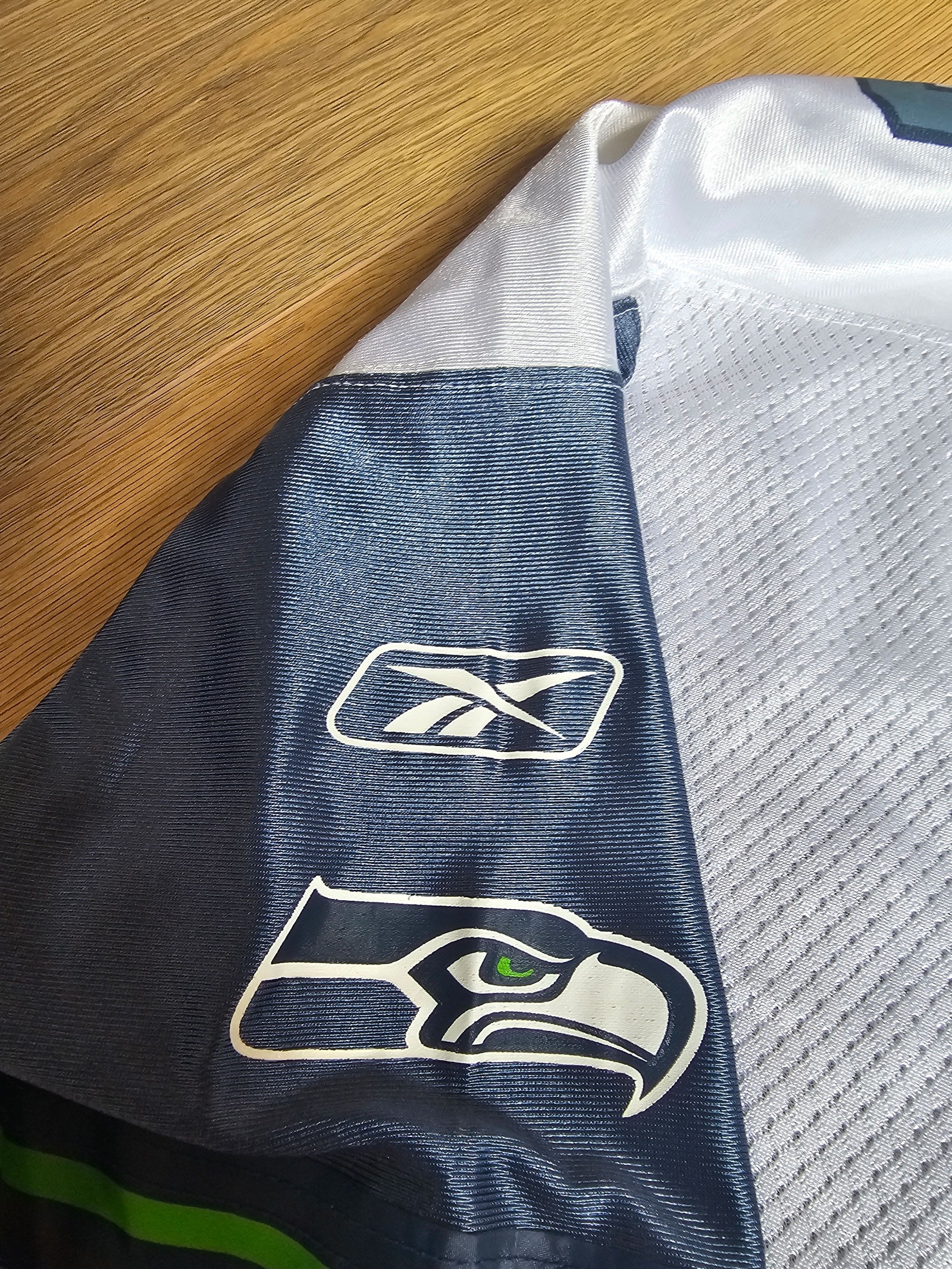 Reebok Marcus Trufant White & Navy Seattle Seahawks NFL Player Jersey 2XL image 6