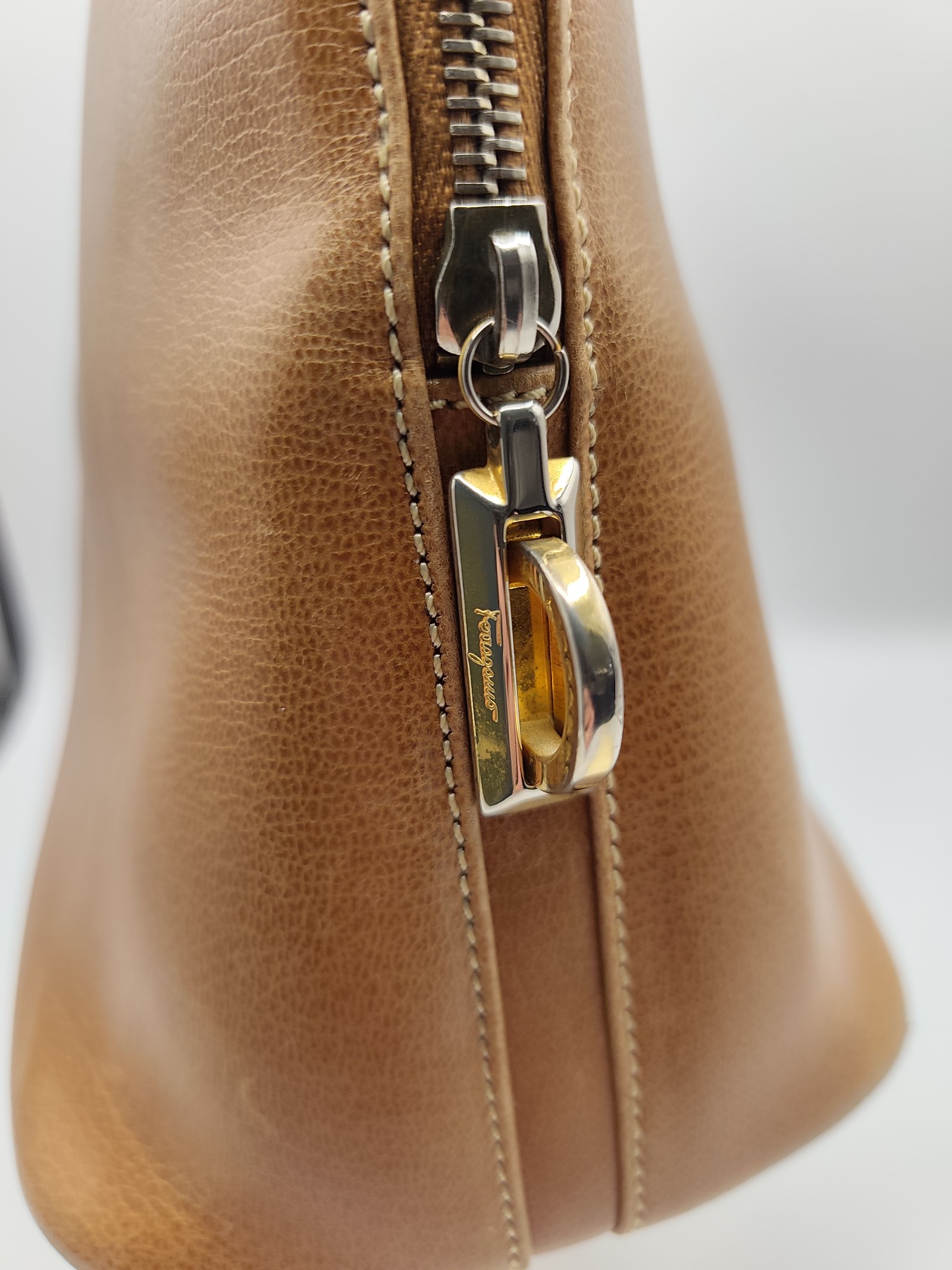 Salvatore Ferragamo Brown Leather Handbag Women Elegant Classic image 6