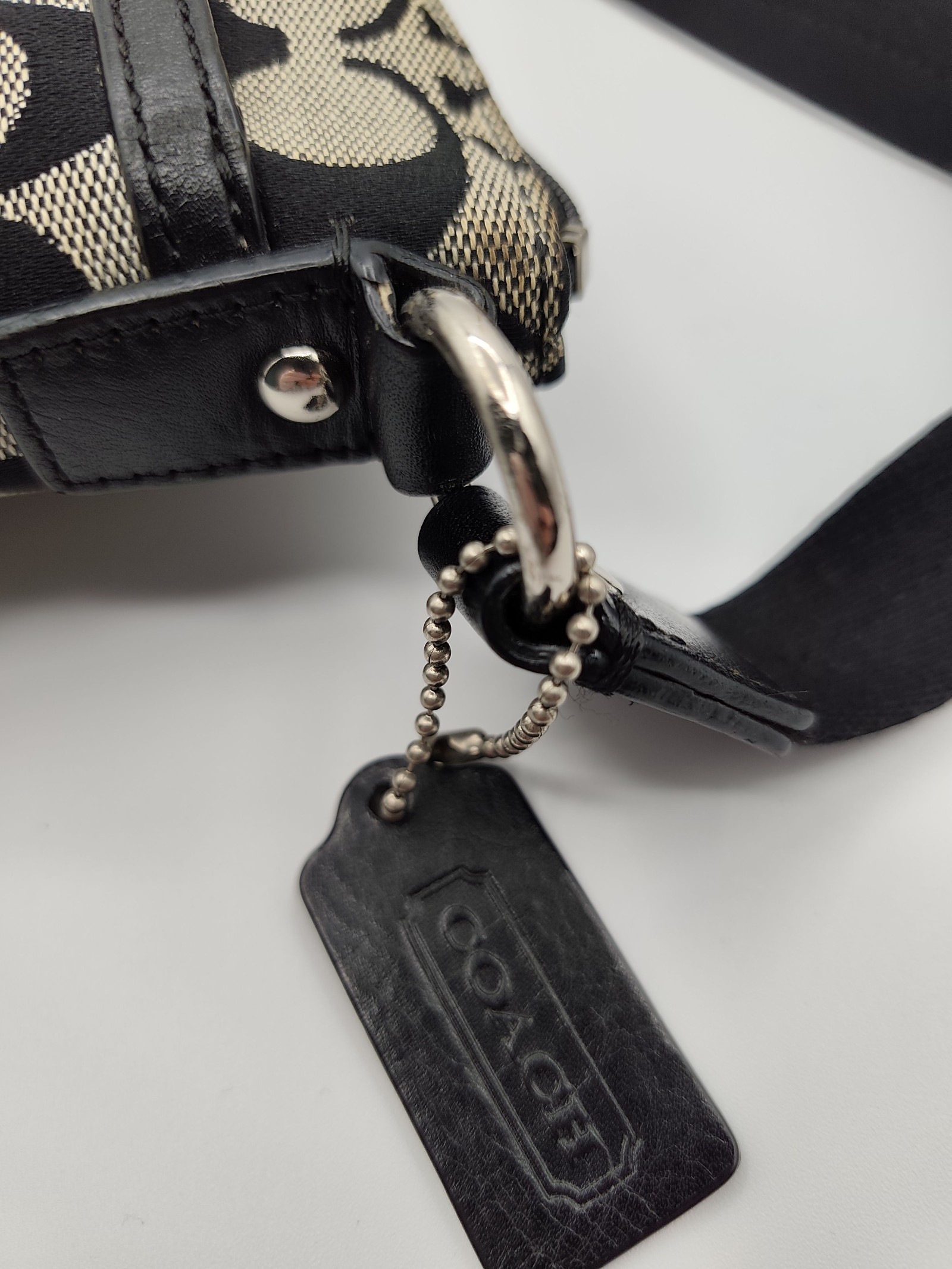 Coach Black & Beige Signature Crossbody Bag Other image 7