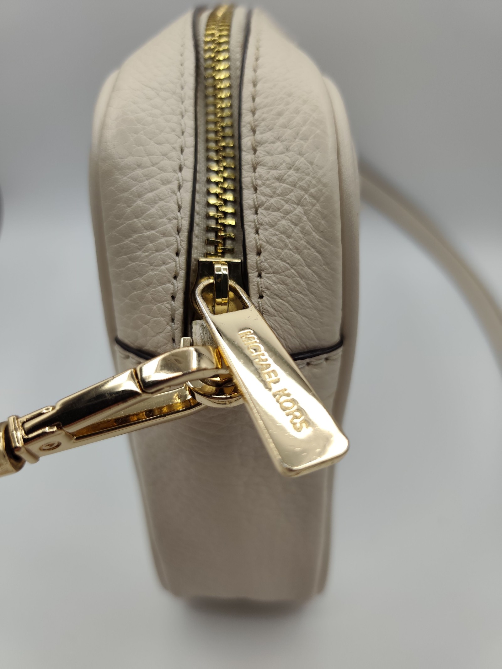 Michael Kors Cream Leather Crossbody Bag Women image 3