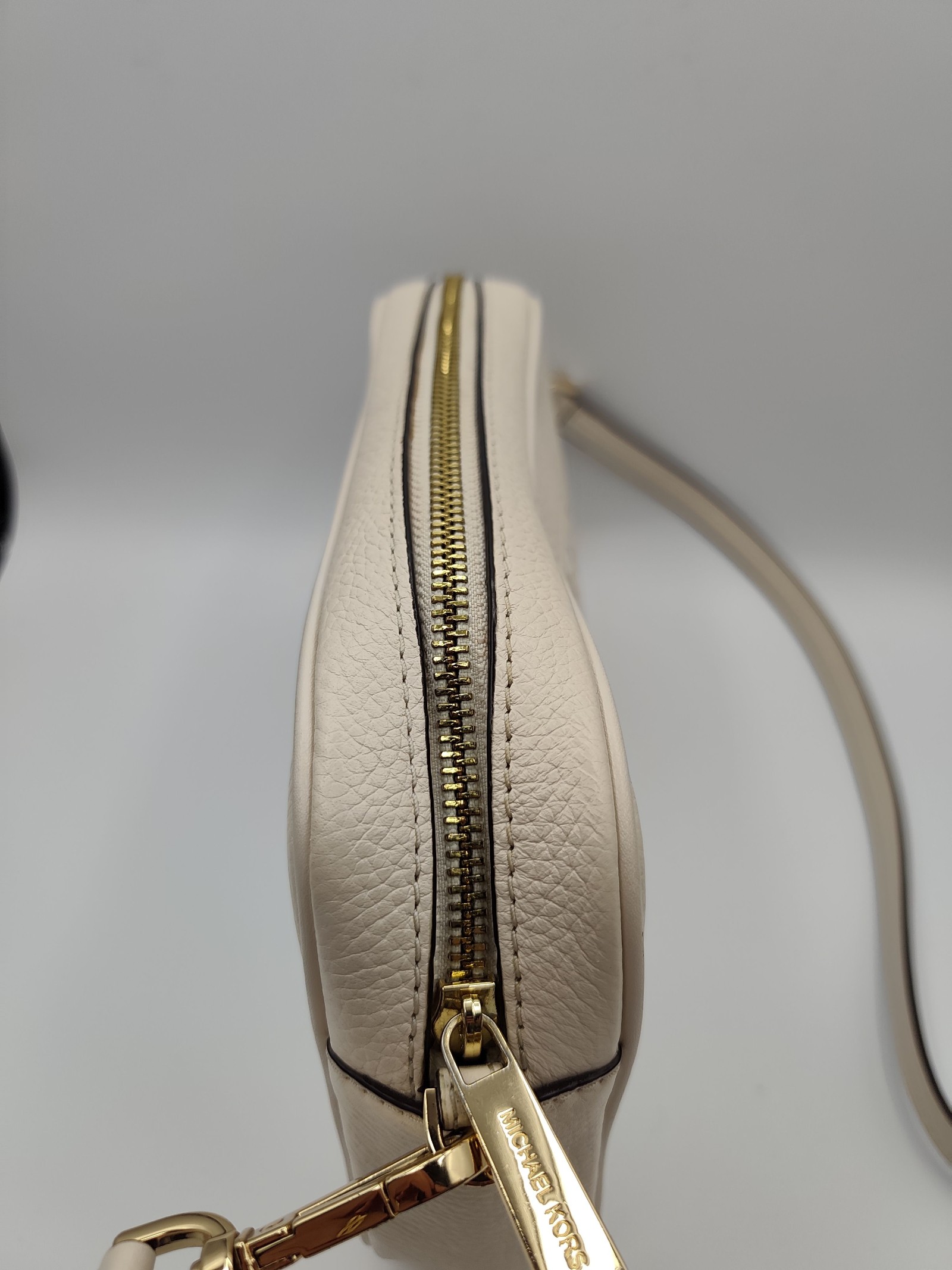 Michael Kors Cream Leather Crossbody Bag Women image 4