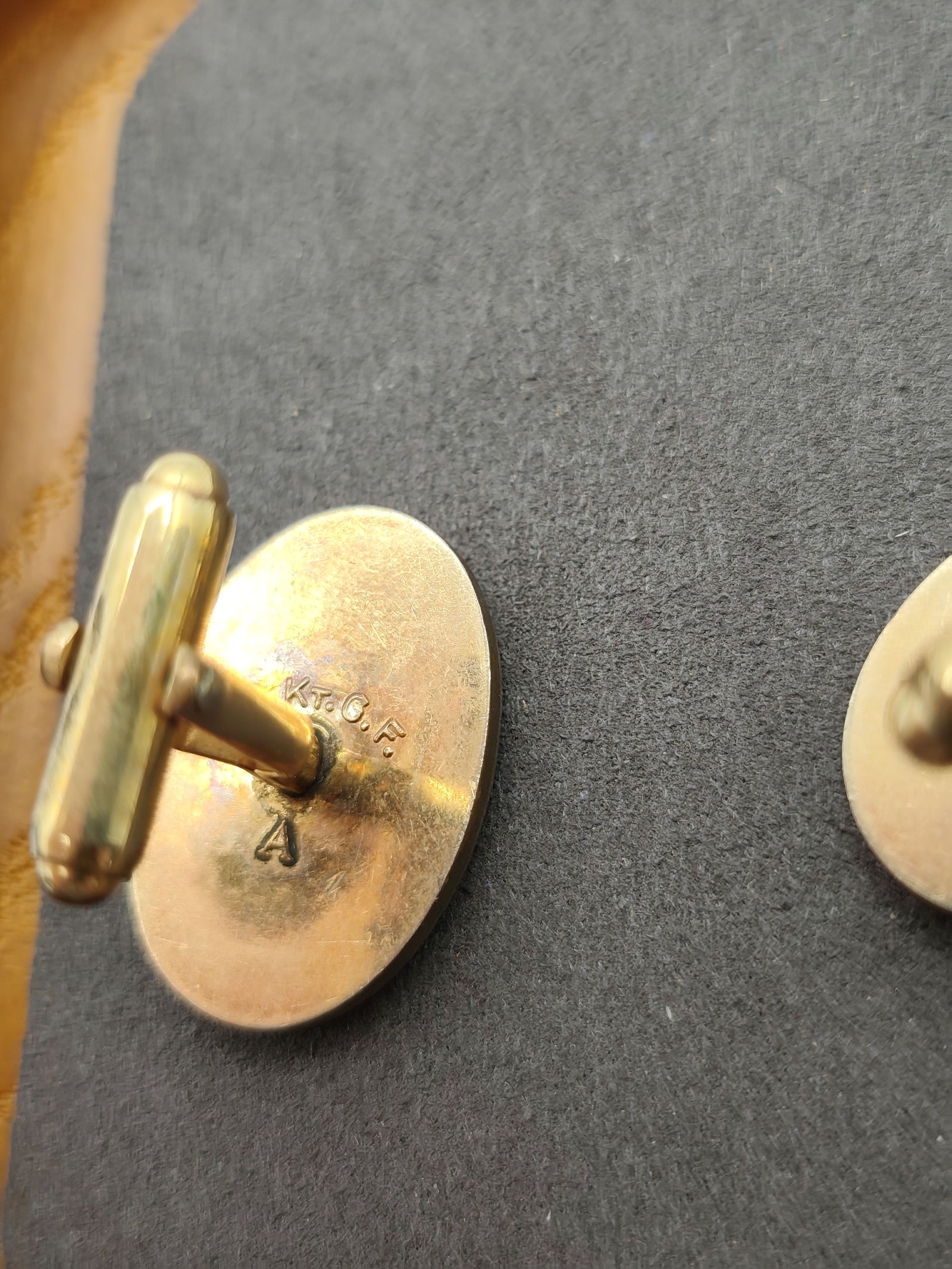 Anson Gold Tone 12K GF Cufflink & Tie Clip Set Vintage Men image 9