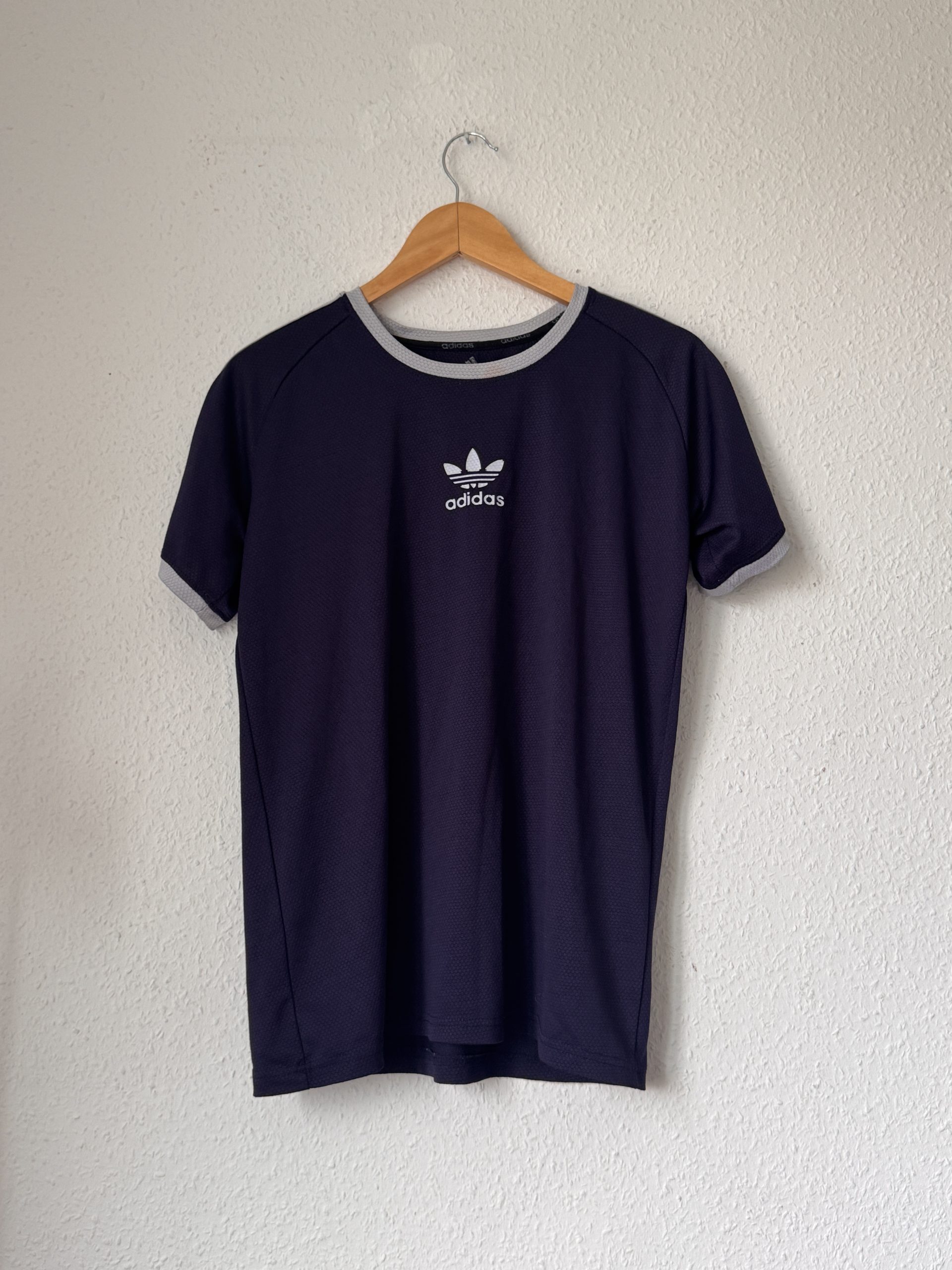 Adidas Navy & Grey T-Shirt Medium Honeycomb Texture - 2995