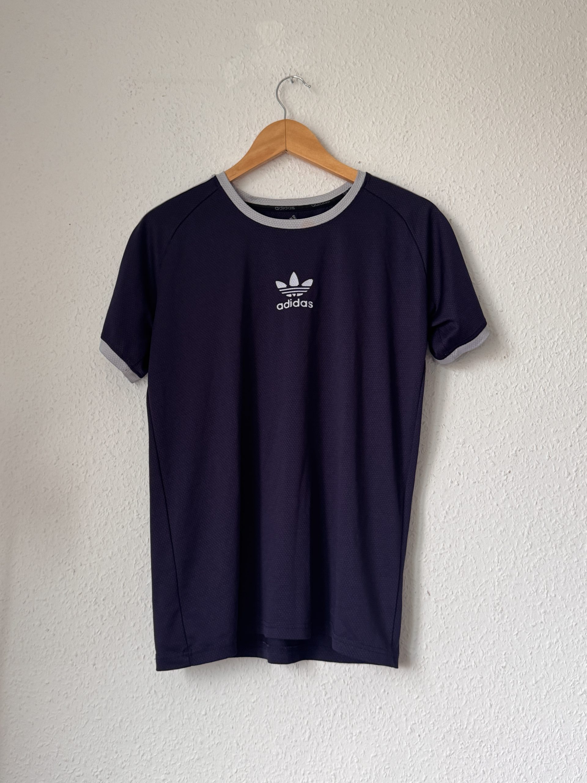 Adidas Navy & Grey T-Shirt Medium Honeycomb Texture - 2995 image 2