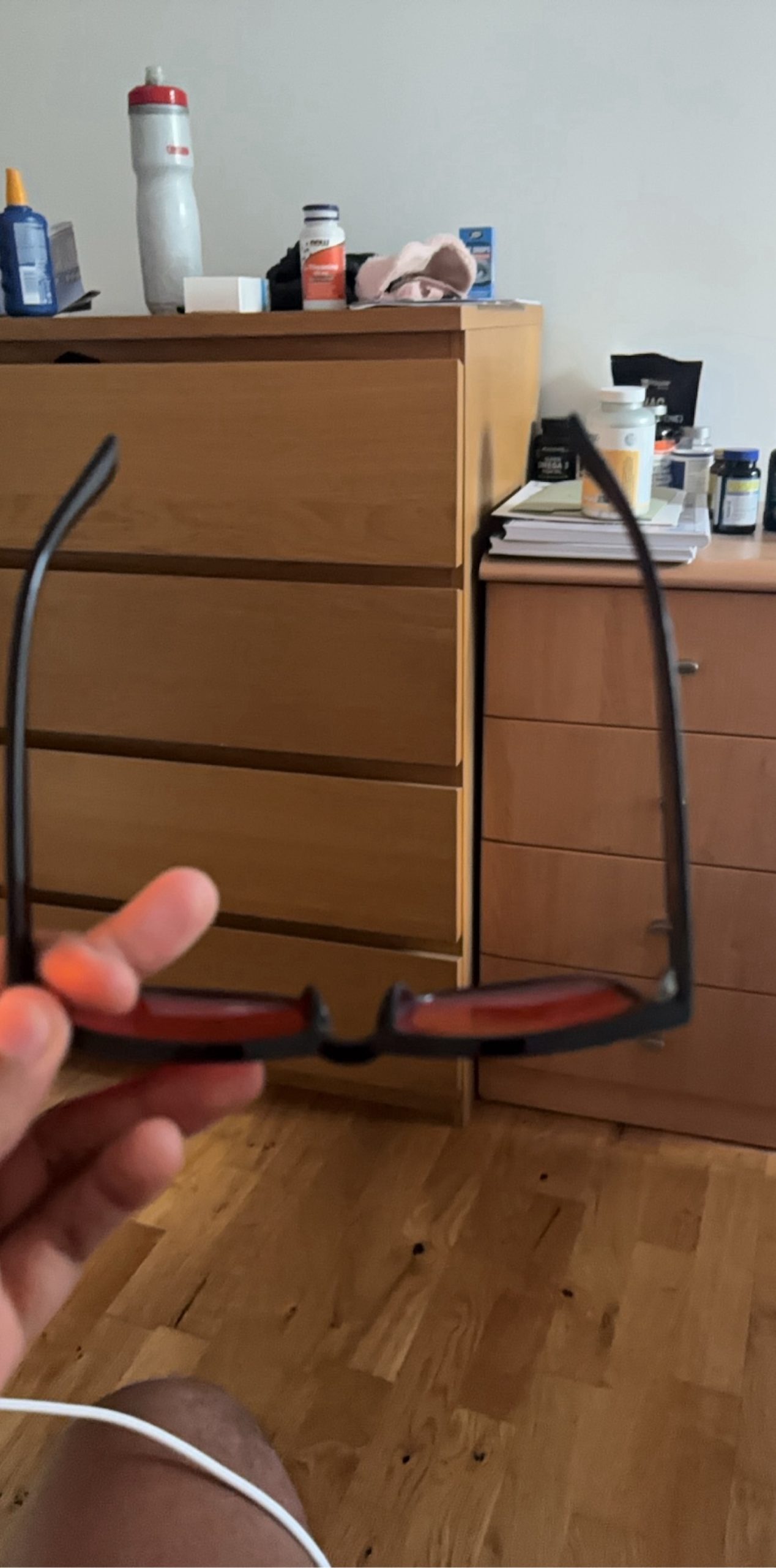 Black Frame Red Lens Sunglasses image 2