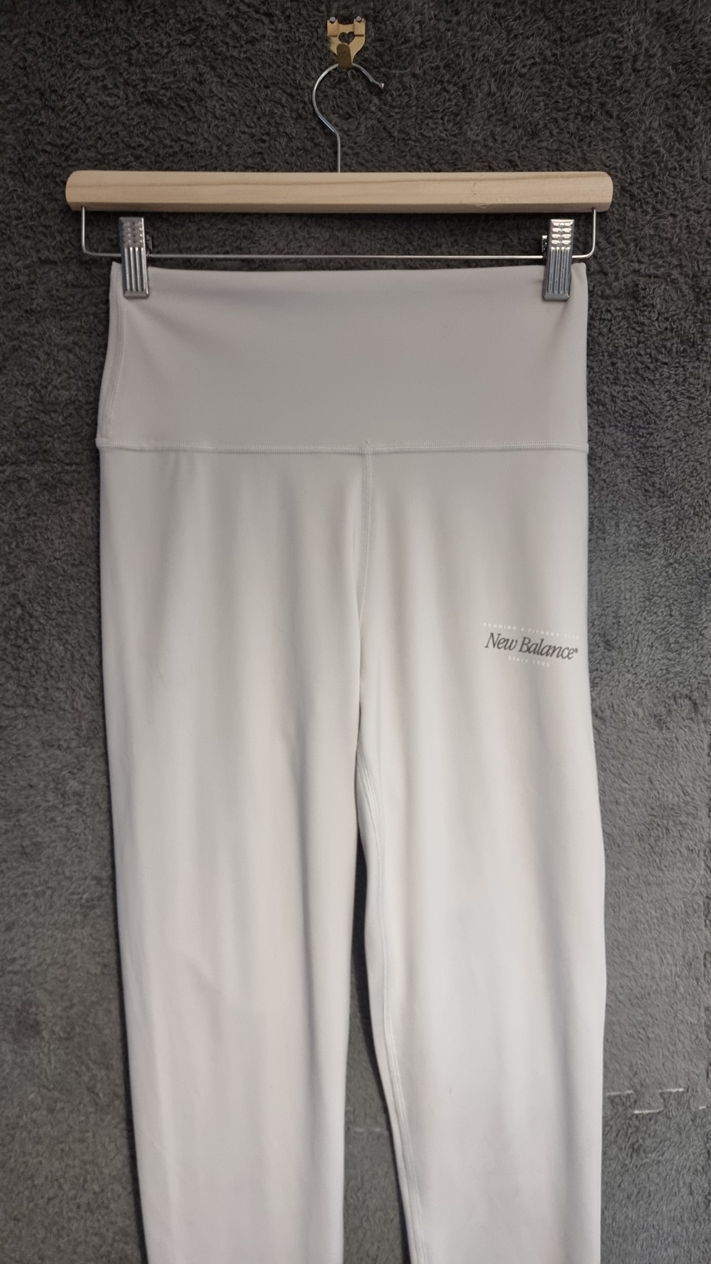 New Balance Women's NB Dry High Waisted Full length Light Grey Running Leggings Large Soft Fabric image 3