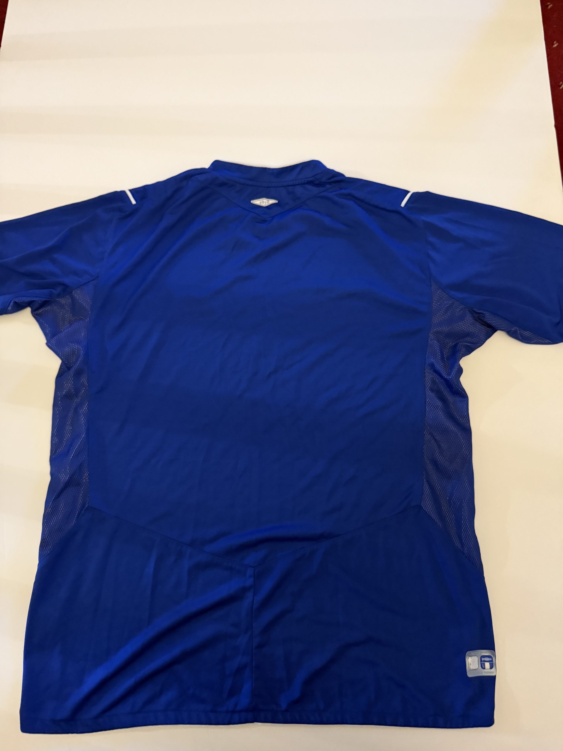 Everton 2004/5 Home shirt image 2