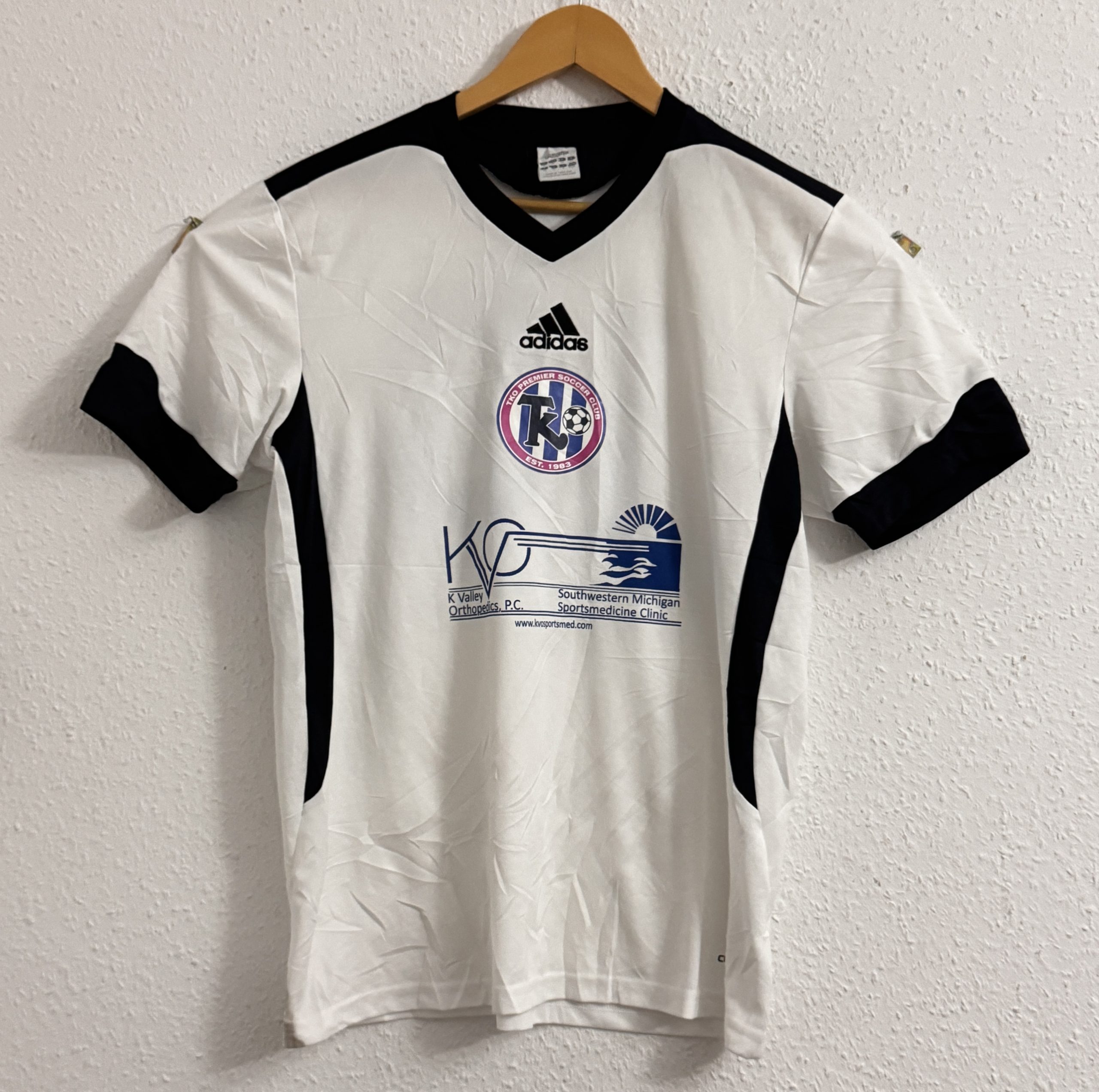 Adidas White & Black Soccer Jersey Medium TKO Premier Soccer Club 2683 image 2