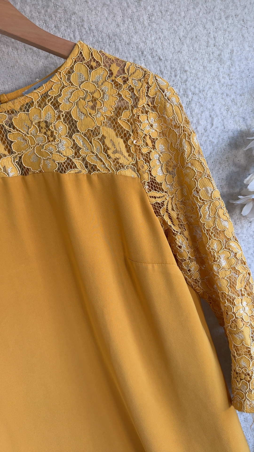 Soon Mustard Yellow Lace & Polyester Top UK 12 Elegant Contrast Sleeve Blouse image 3