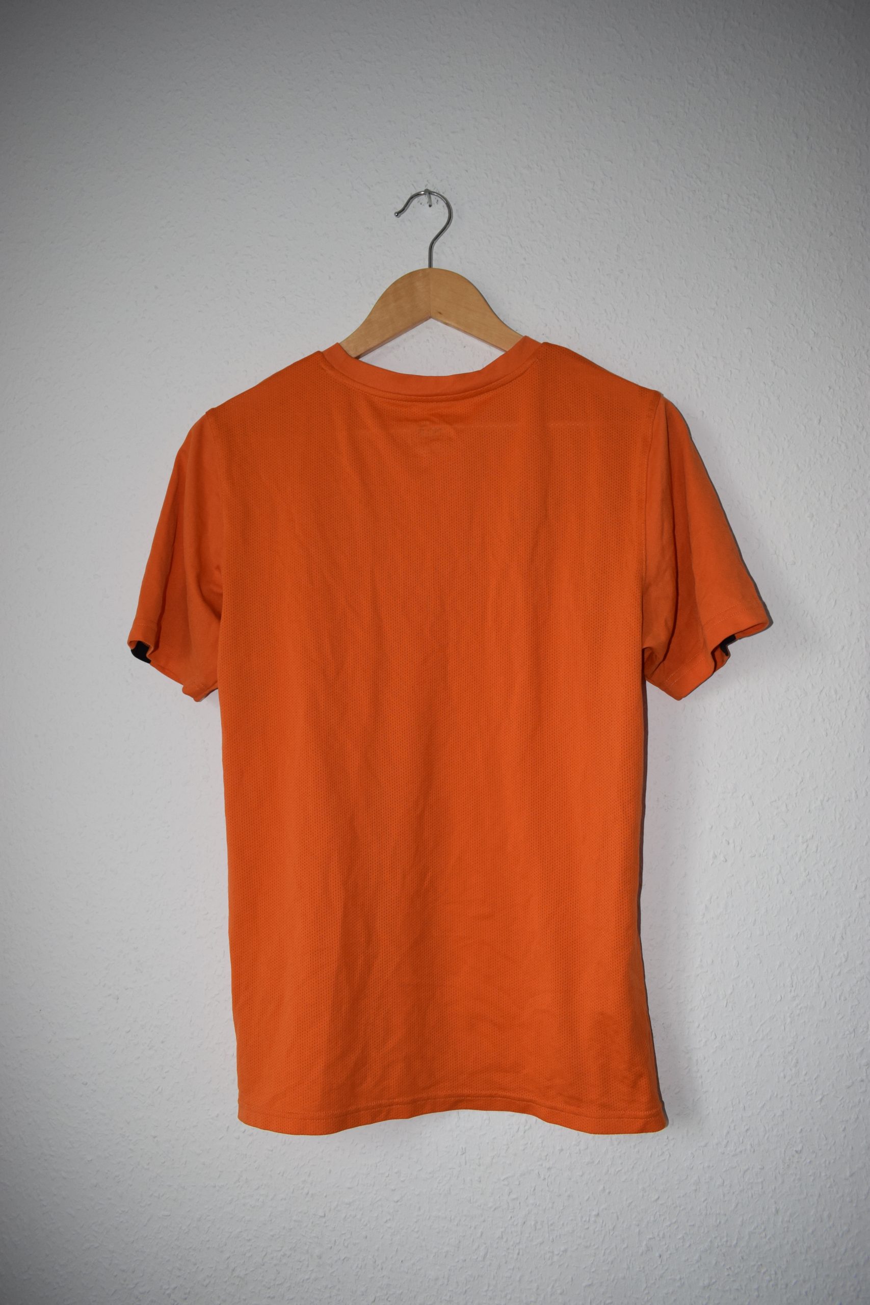 Puma Orange Metro Wolves Soccer Logo T-Shirt Medium 1033 image 9