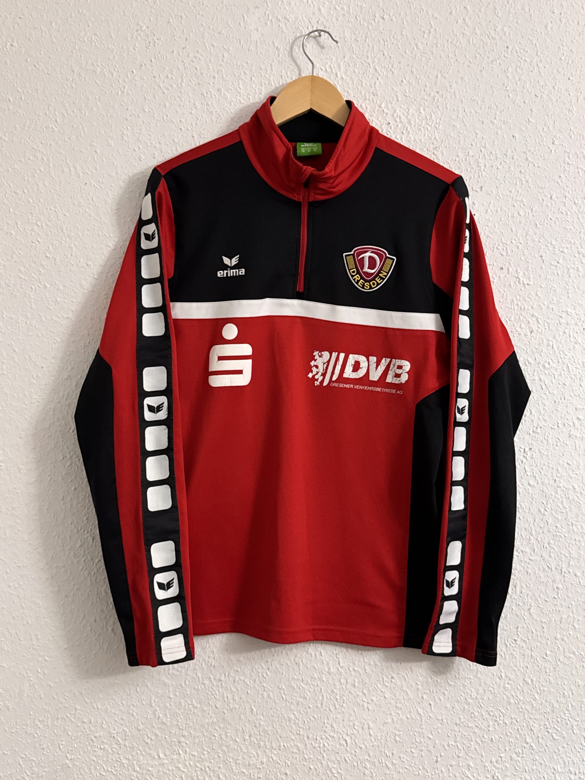 Erima Red & Black Dresden Quarter-Zip Sports Top M 2940