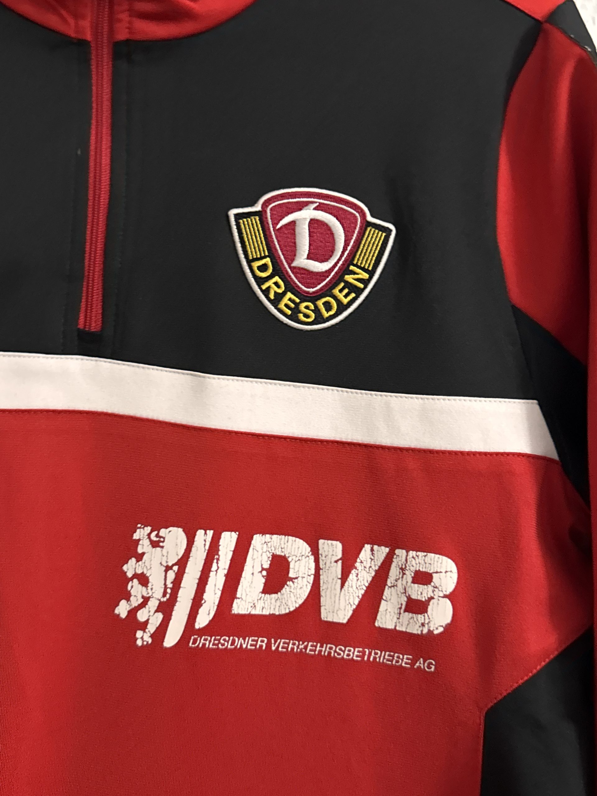 Erima Red & Black Dresden Quarter-Zip Sports Top M 2940 image 5