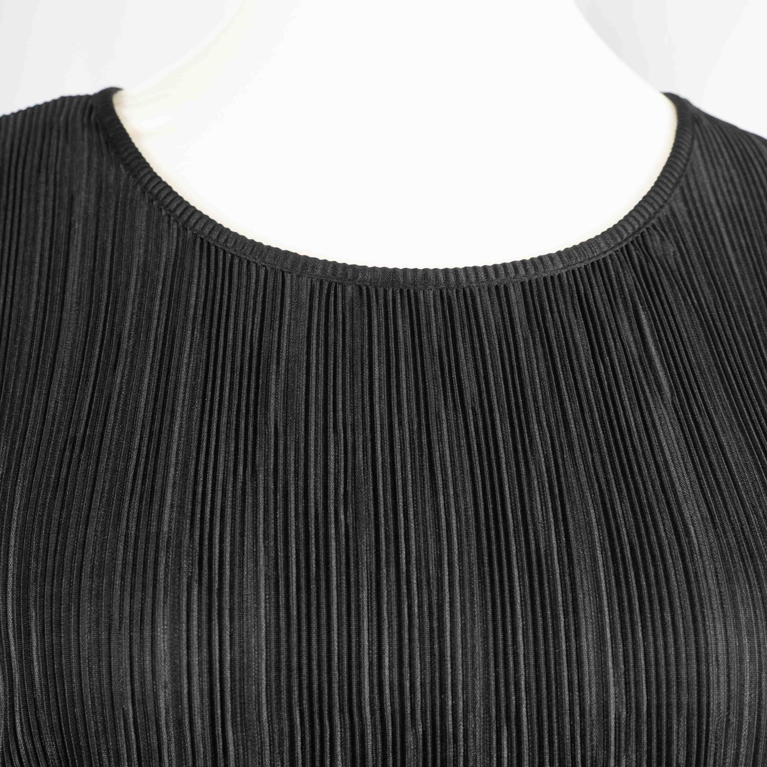 Evans Dress Black Pleated Short Sleeve Size 20 Pre-Owned image 3