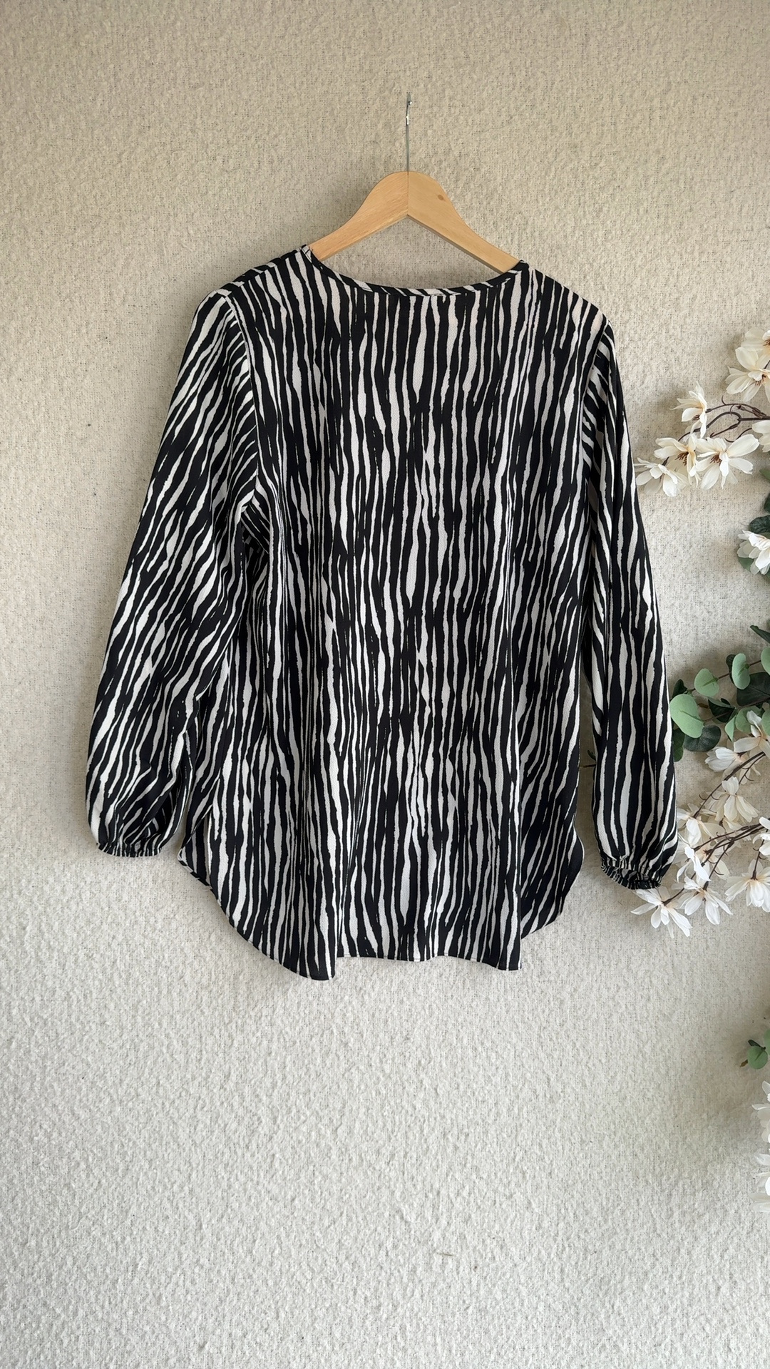 Papaya Black & White Zebra Print Blouse UK 16 Stylish Long Sleeve Top