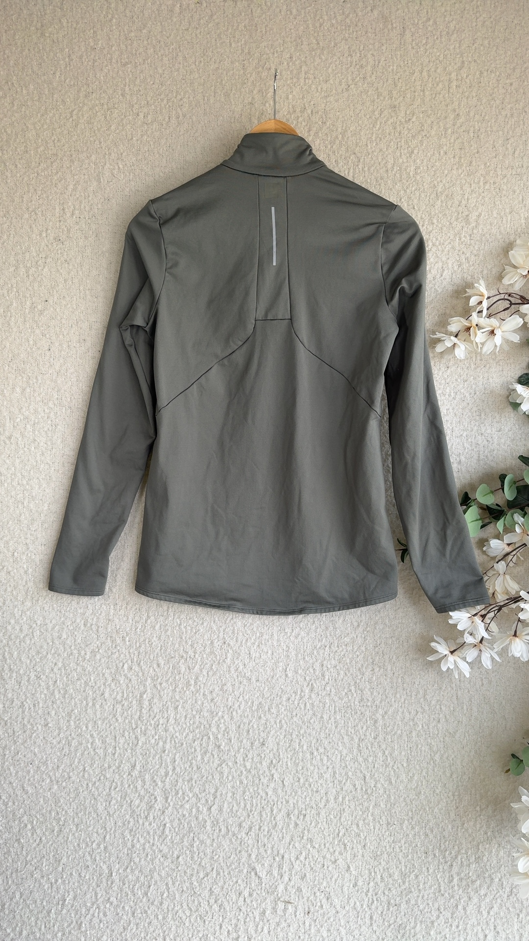 Decathlon Kalenji Grey Long Sleeve Running Top Medium Breathable Sportswear Activewear