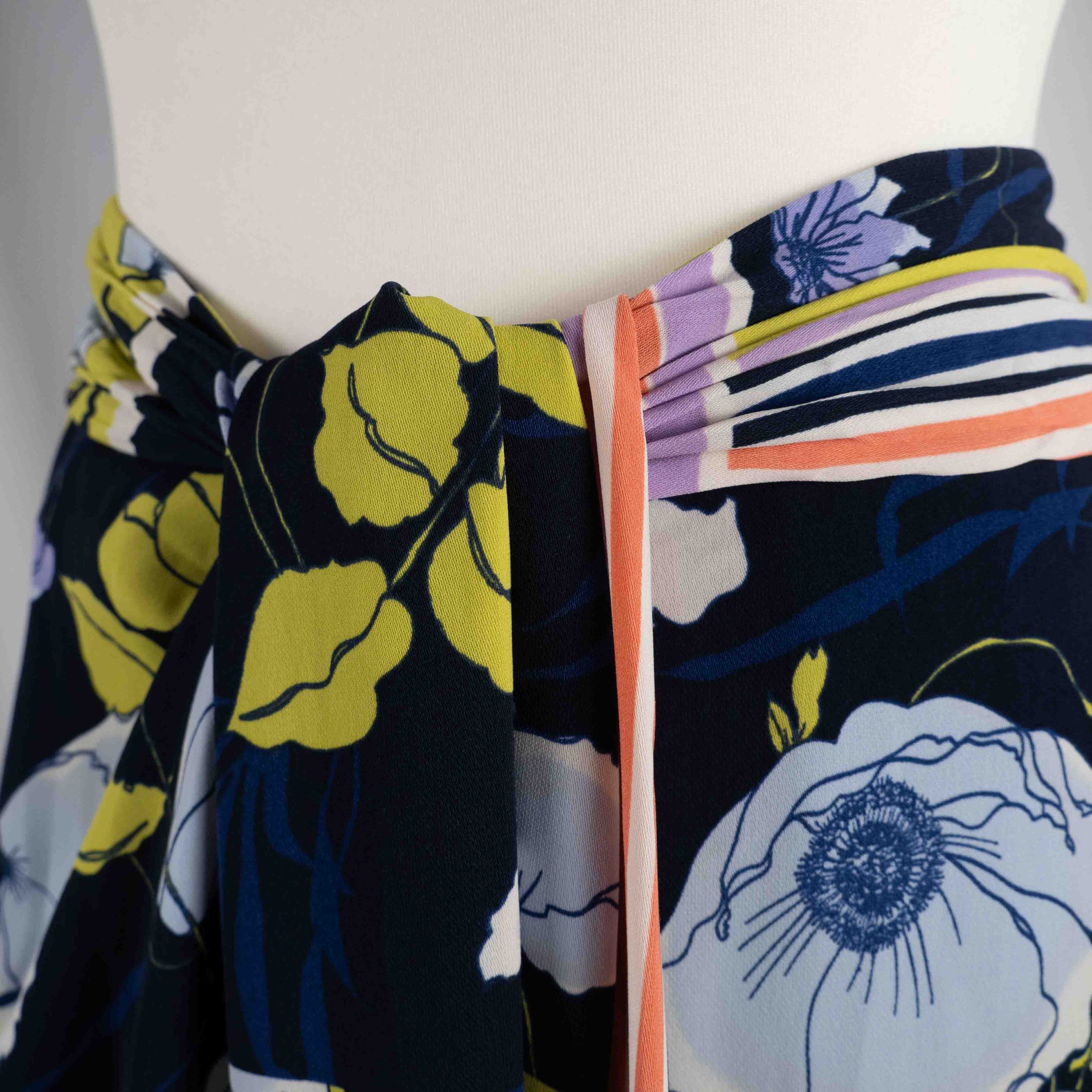 Next Midi Skirt Navy Floral UK 20 Pre-Owned image 3