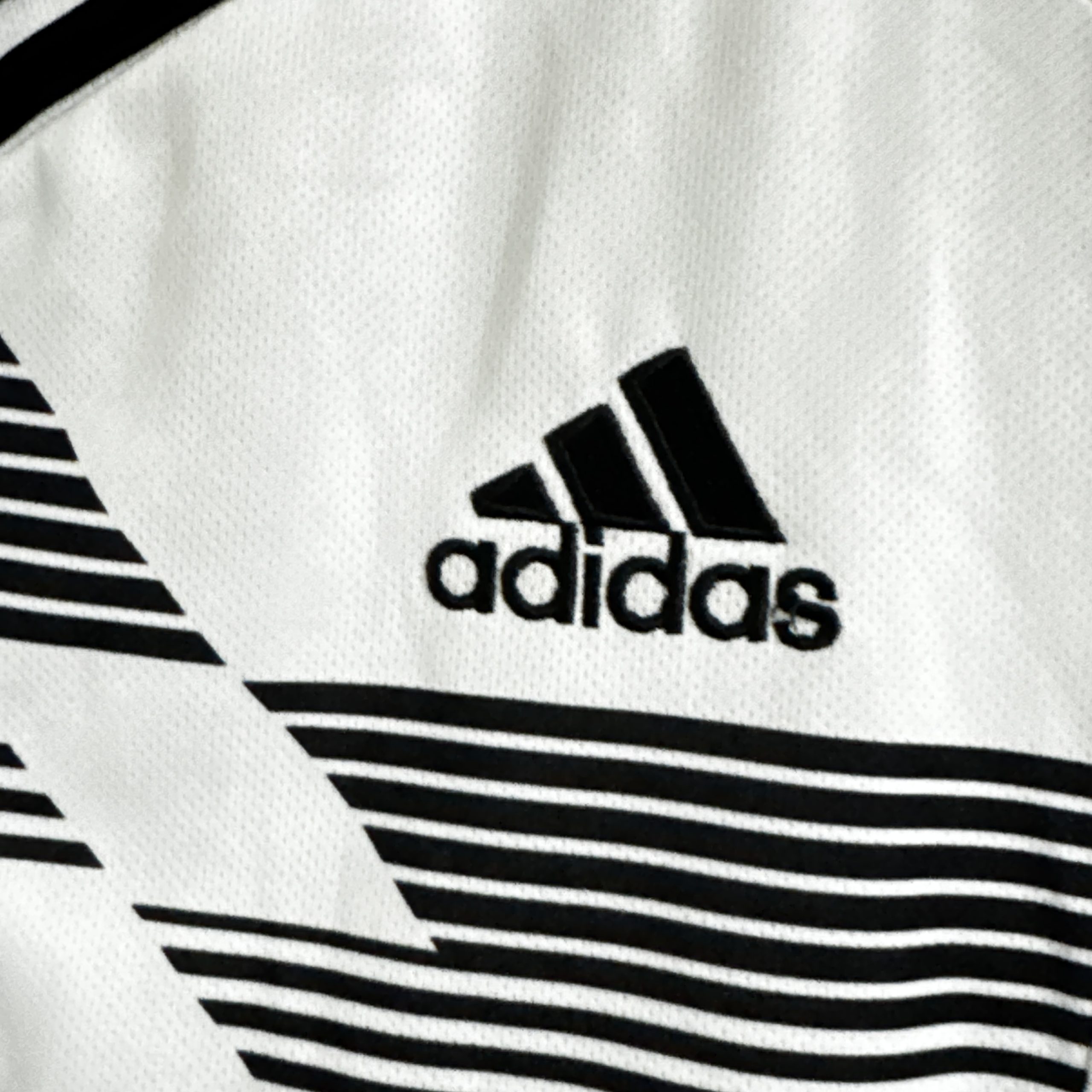 Adidas White & Black Germany Football Jersey Small 1888 image 5
