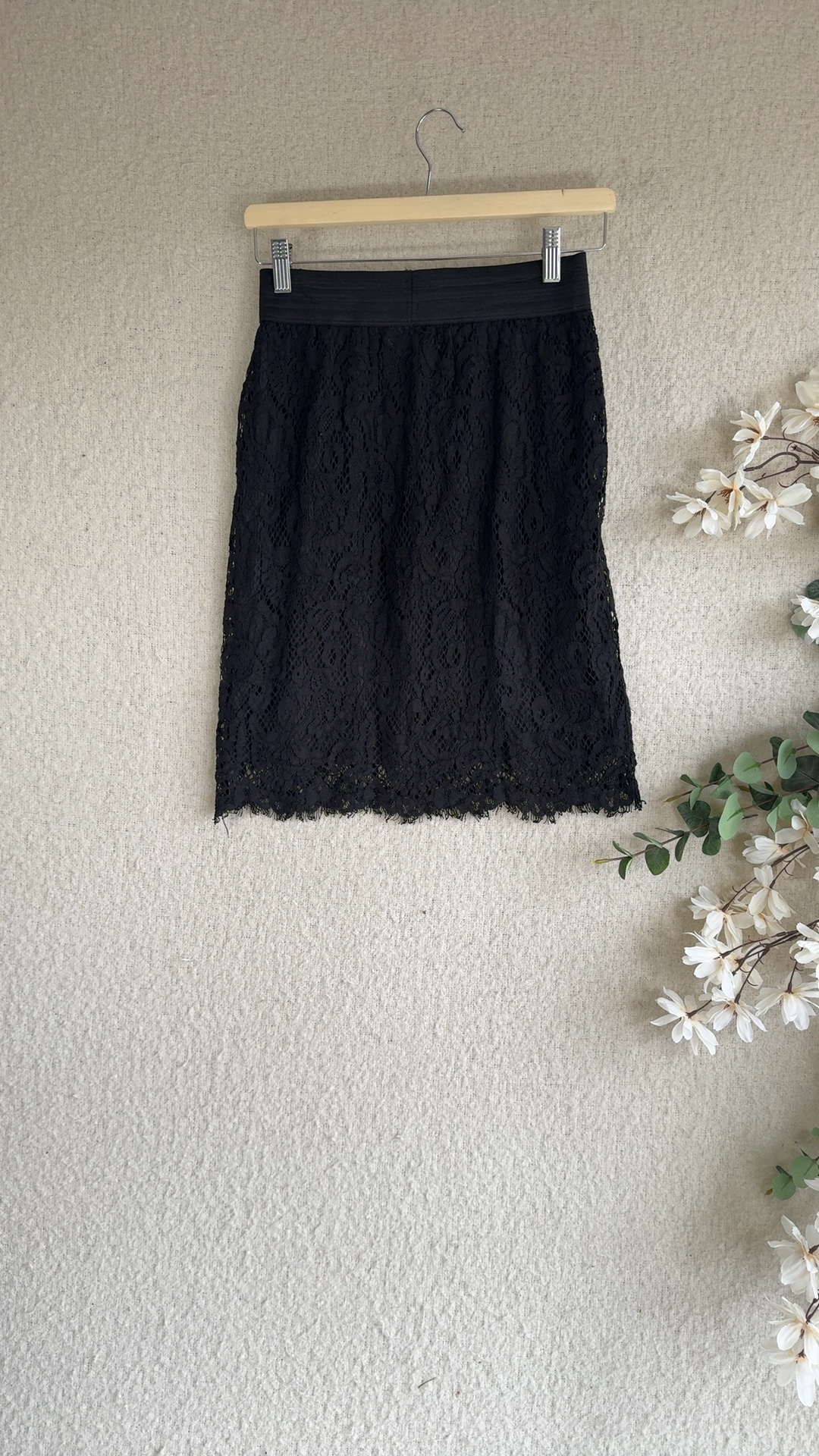 H&M Black Lace Pencil Skirt UK 12 Elegant Stretch Waistband Chic image 4