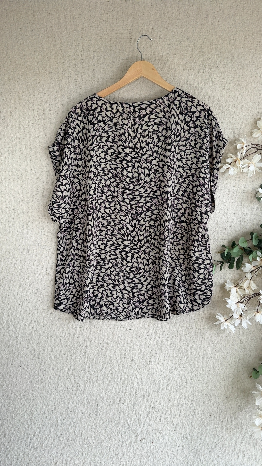 Bonmarché Black & Beige Patterned Blouse UK 20 Chic Casual Top image 5