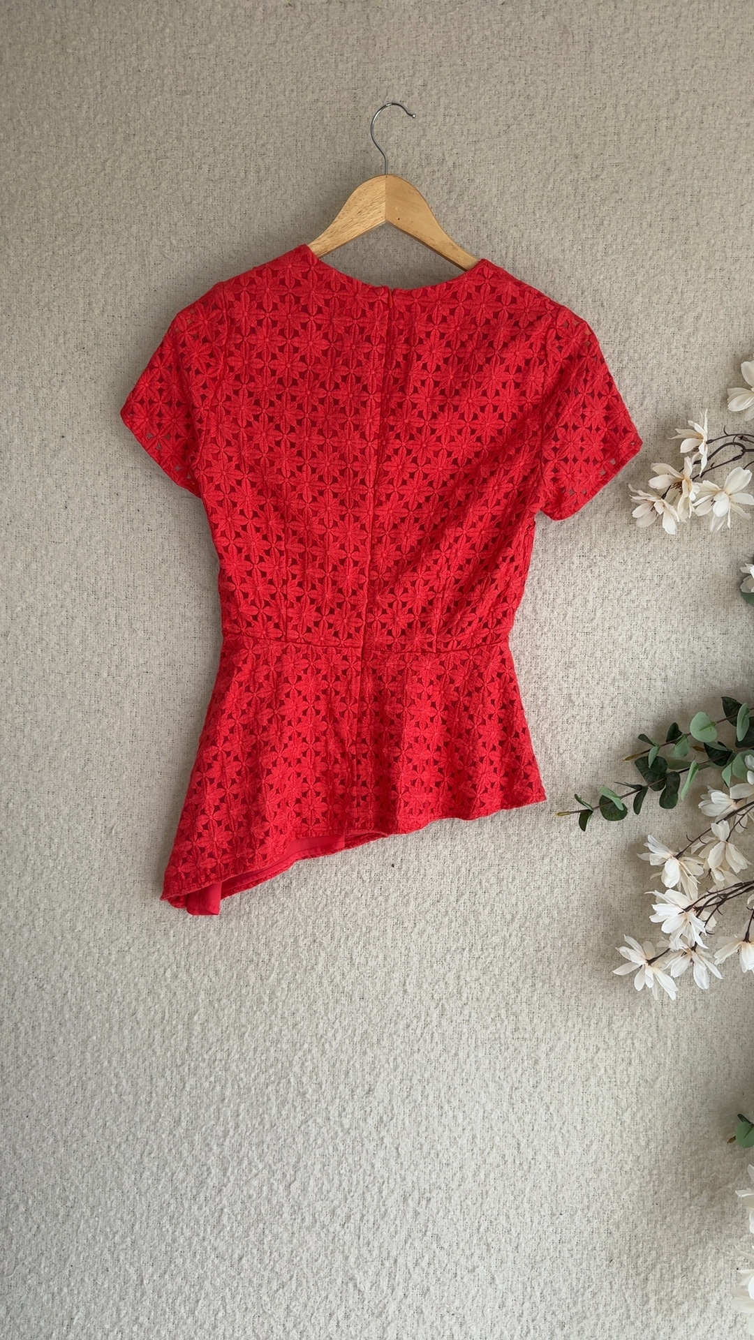 Very Red Floral Lace Short Sleeve Peplum Top UK 8 Stylish Occasion Wear