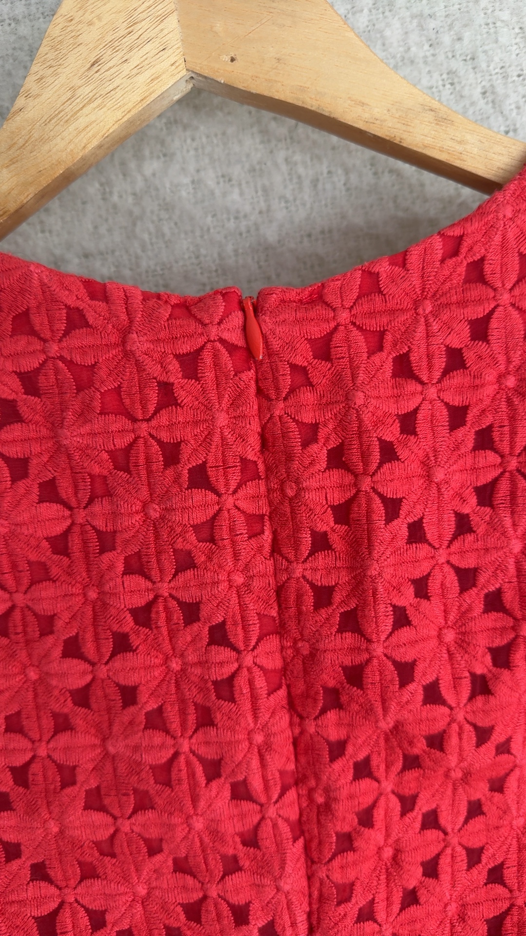 Very Red Floral Lace Short Sleeve Peplum Top UK 8 Stylish Occasion Wear image 2