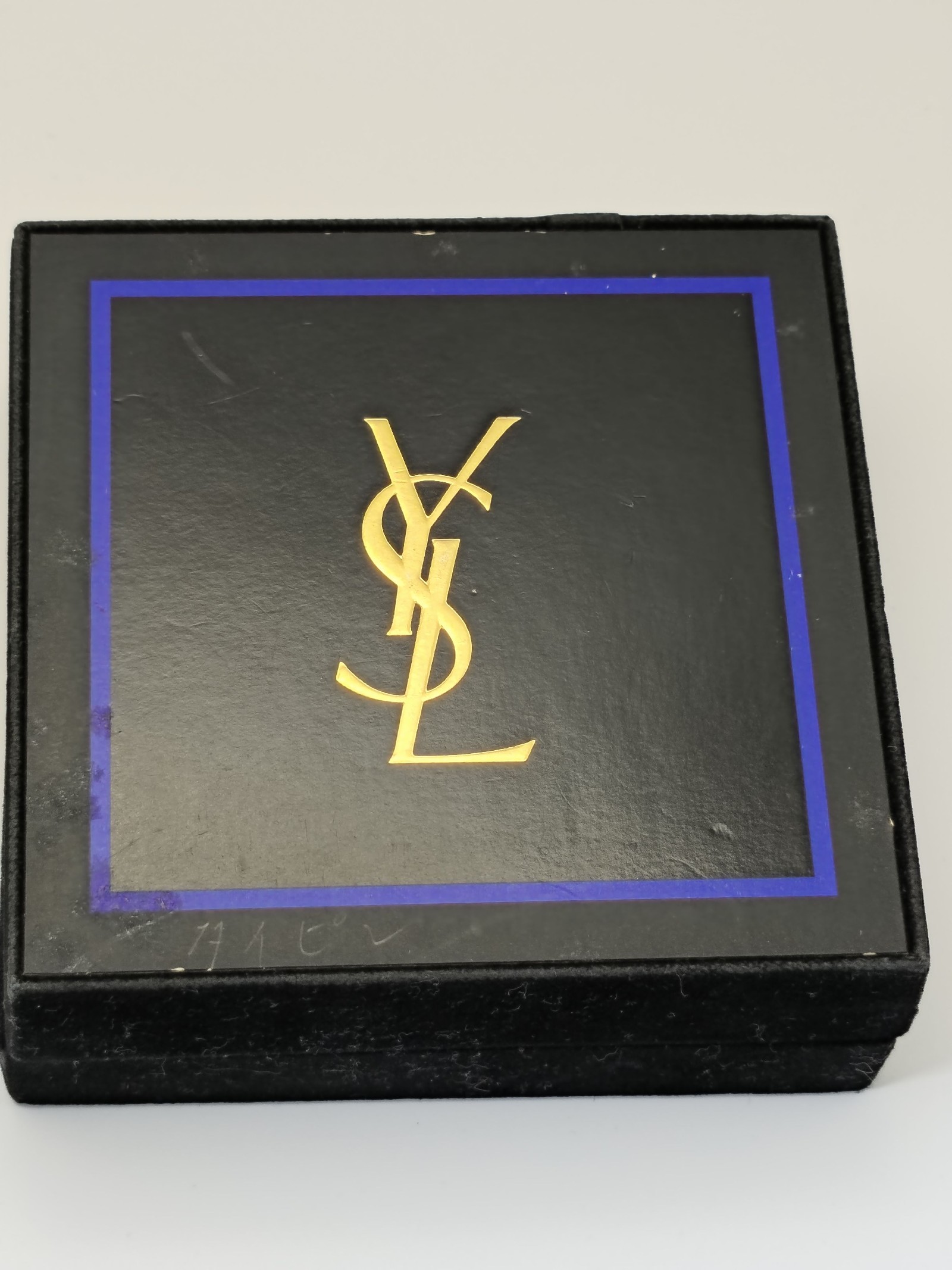 Yves Saint Laurent Black & Gold Tie Clip & Cufflinks Set image 3