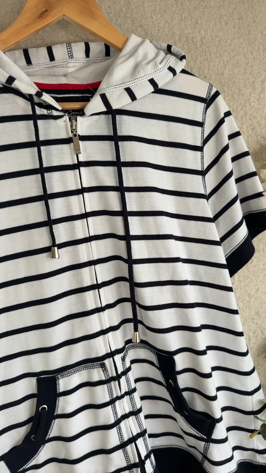 Bm Casual Black & White Striped Hooded Short Sleeve Sweater Large UK L image 3