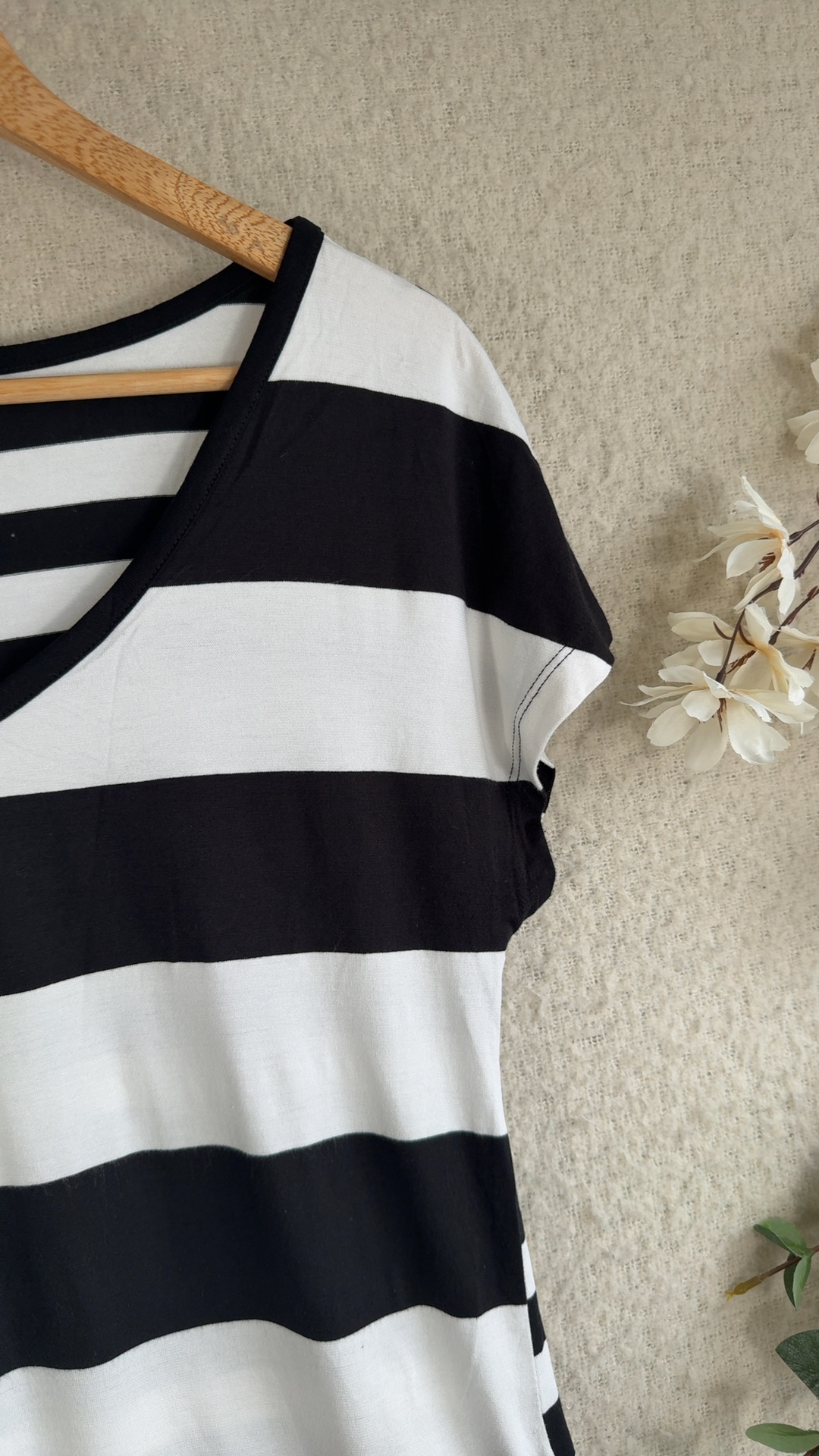 Laura Scott Black & White Striped T Shirt UK 10 Casual Summer Style image 6