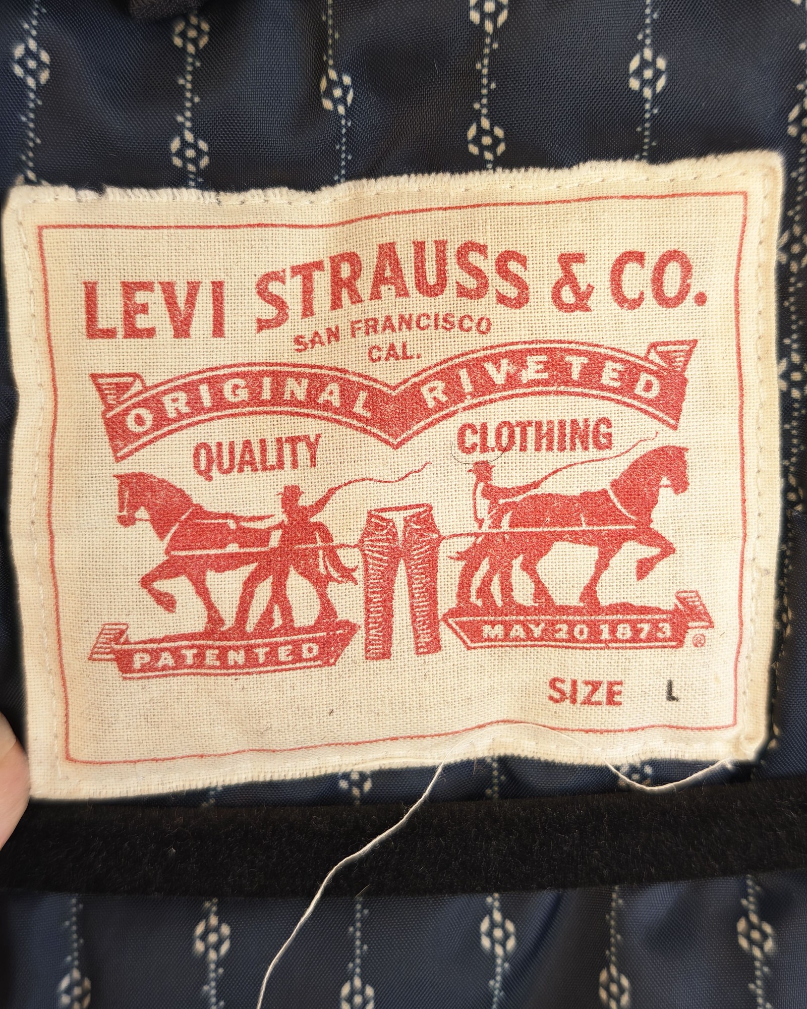Levi's Black Hooded Winter Jacket Large image 10
