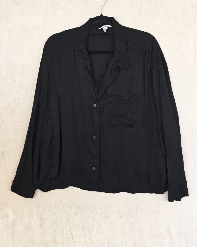 H&M Black Viscose Shirt XL Relaxed Fit