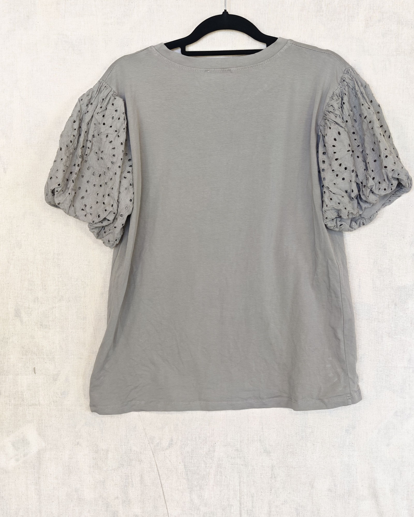 Misumi Grey Cotton & Elastane Top with Eyelet Puff Sleeves Medium image 4