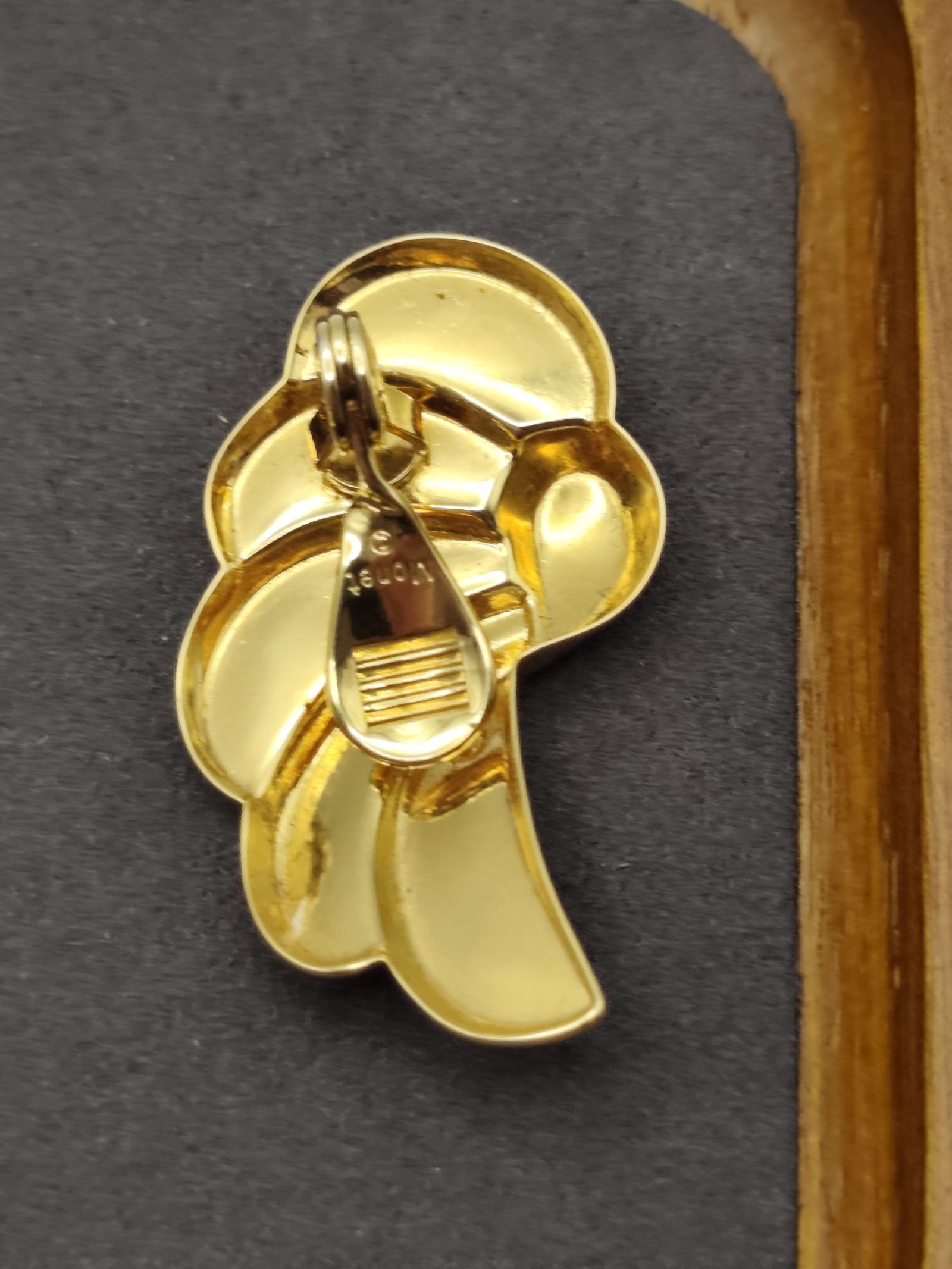Monet Gold Tone Vintage Clip On Earrings Women image 7