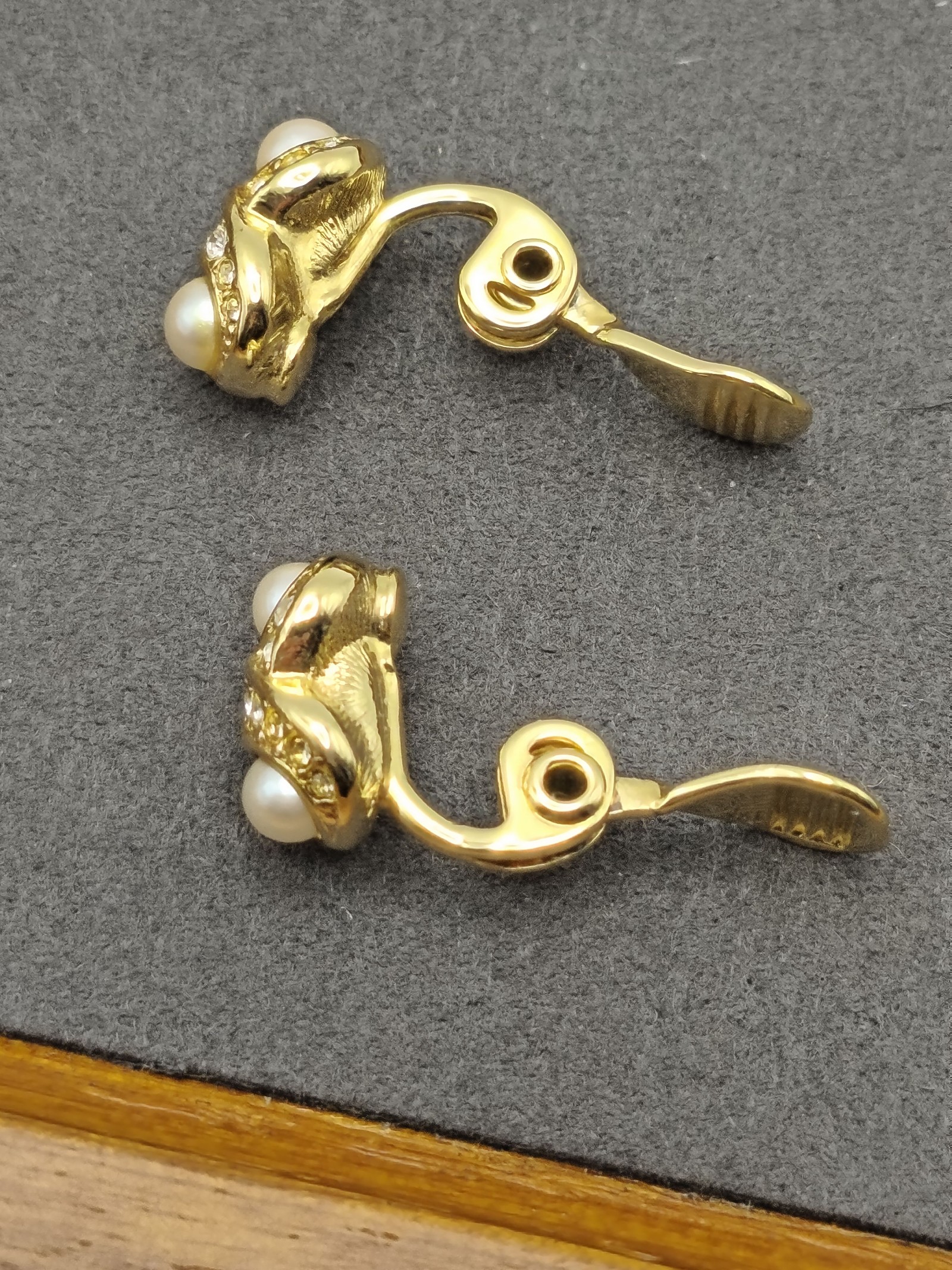 Monet Gold Tone Pearl & Crystal Clip On Earrings image 7