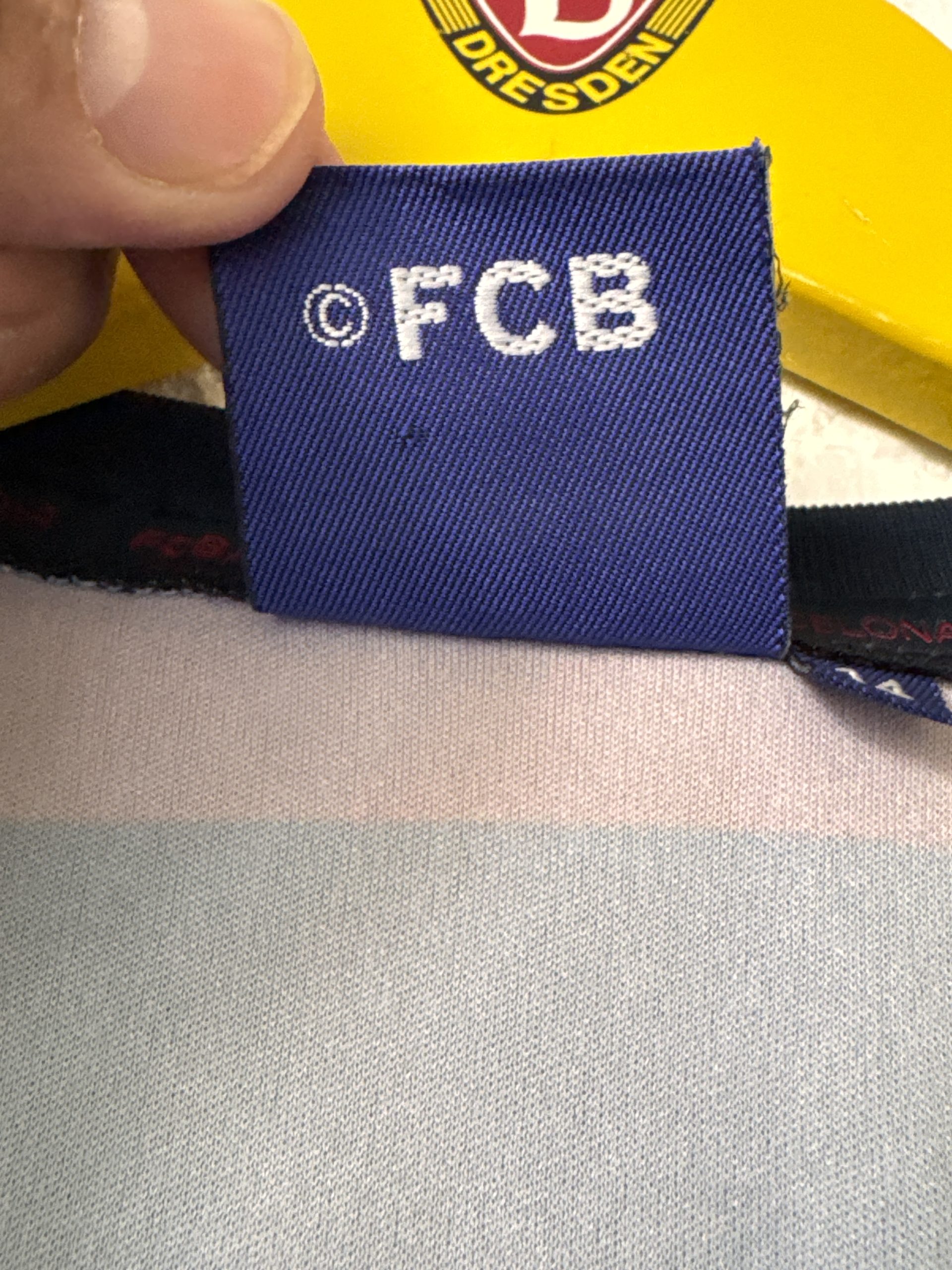FC Barcelona Navy & Red Football T-Shirt XL 1383 image 8