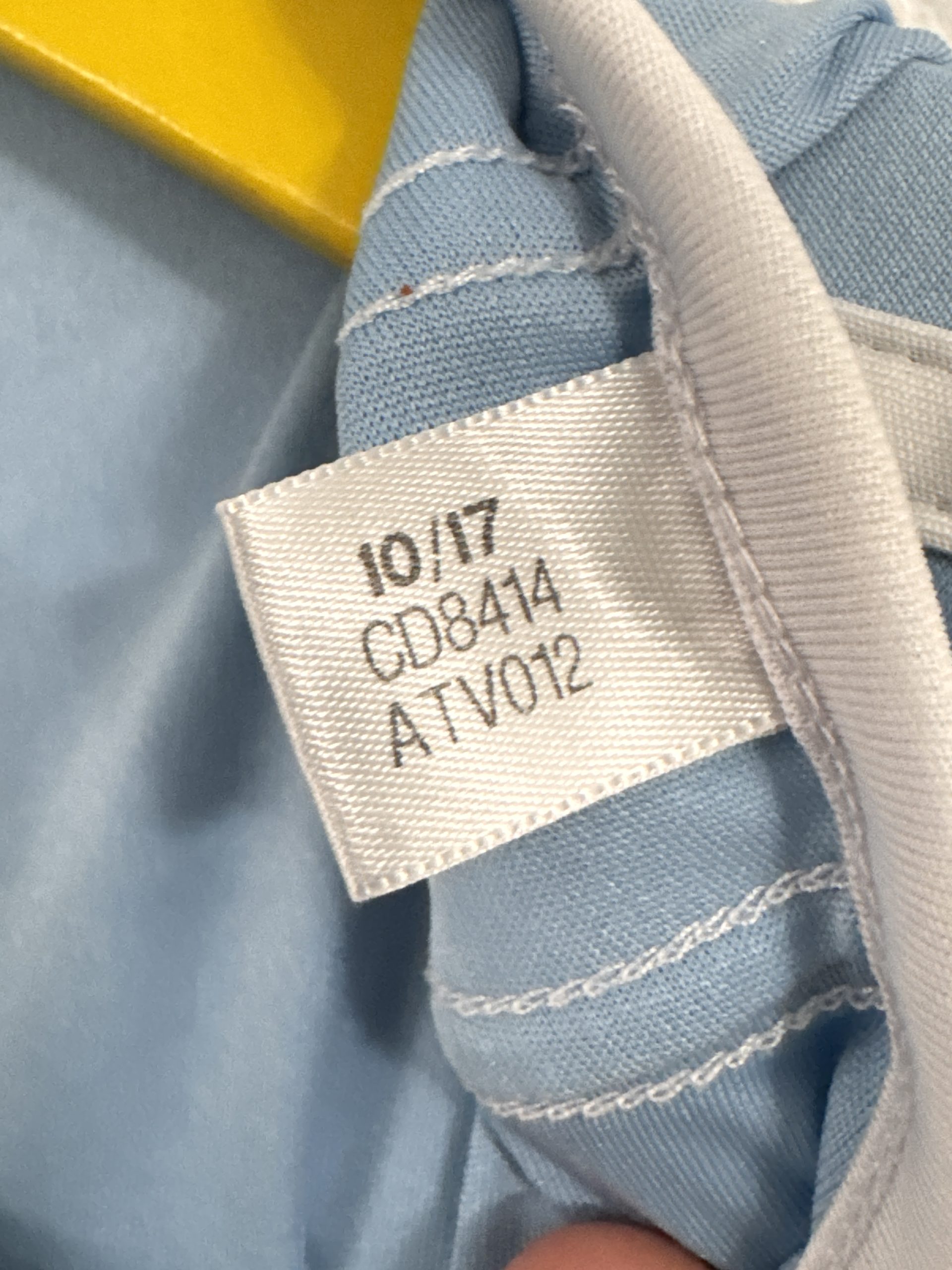Adidas Light Blue & Beige Sports T-Shirt XL 2830 image 8