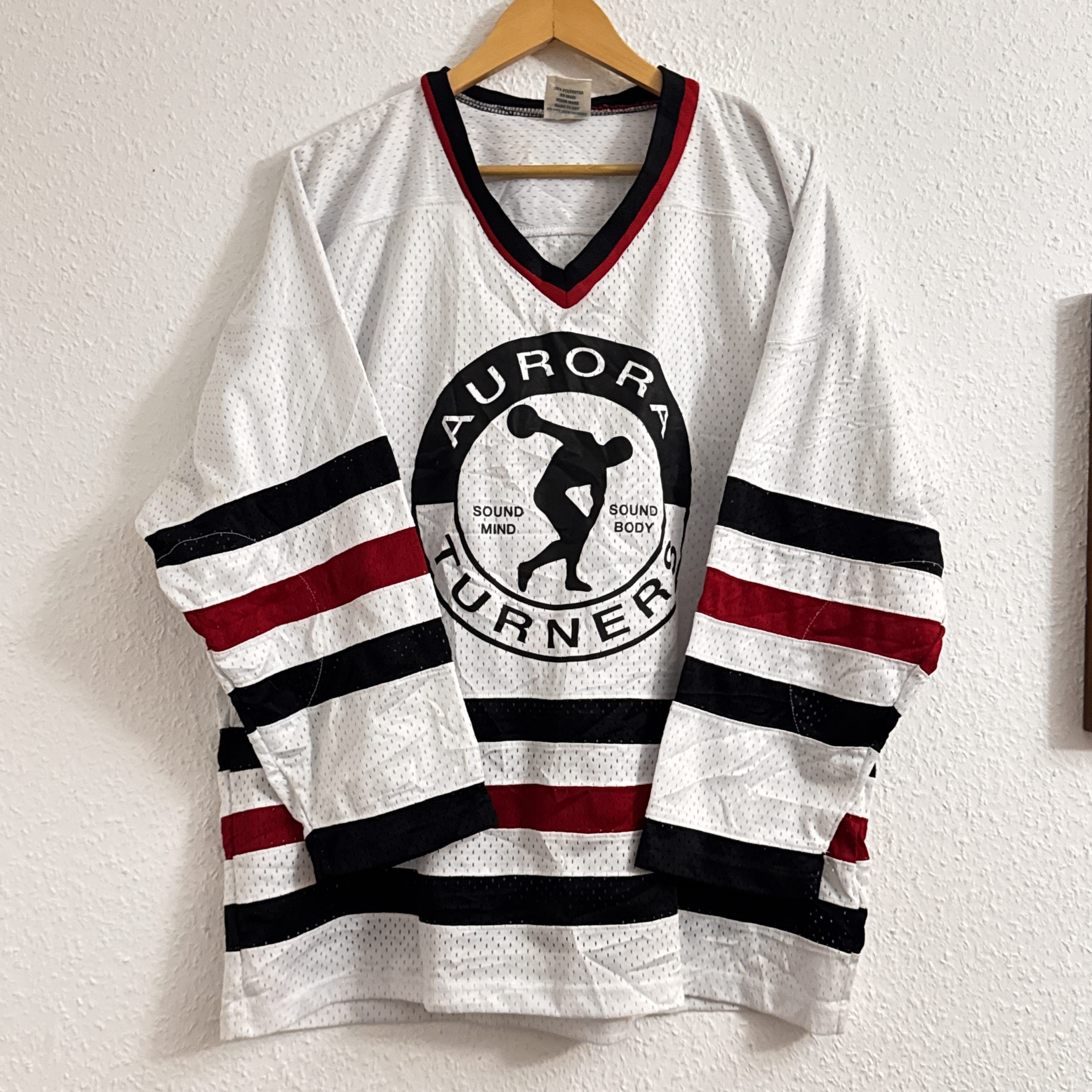 VKM White & Black & Red Aurora Turners Polyester Jersey Large 2792 image 5