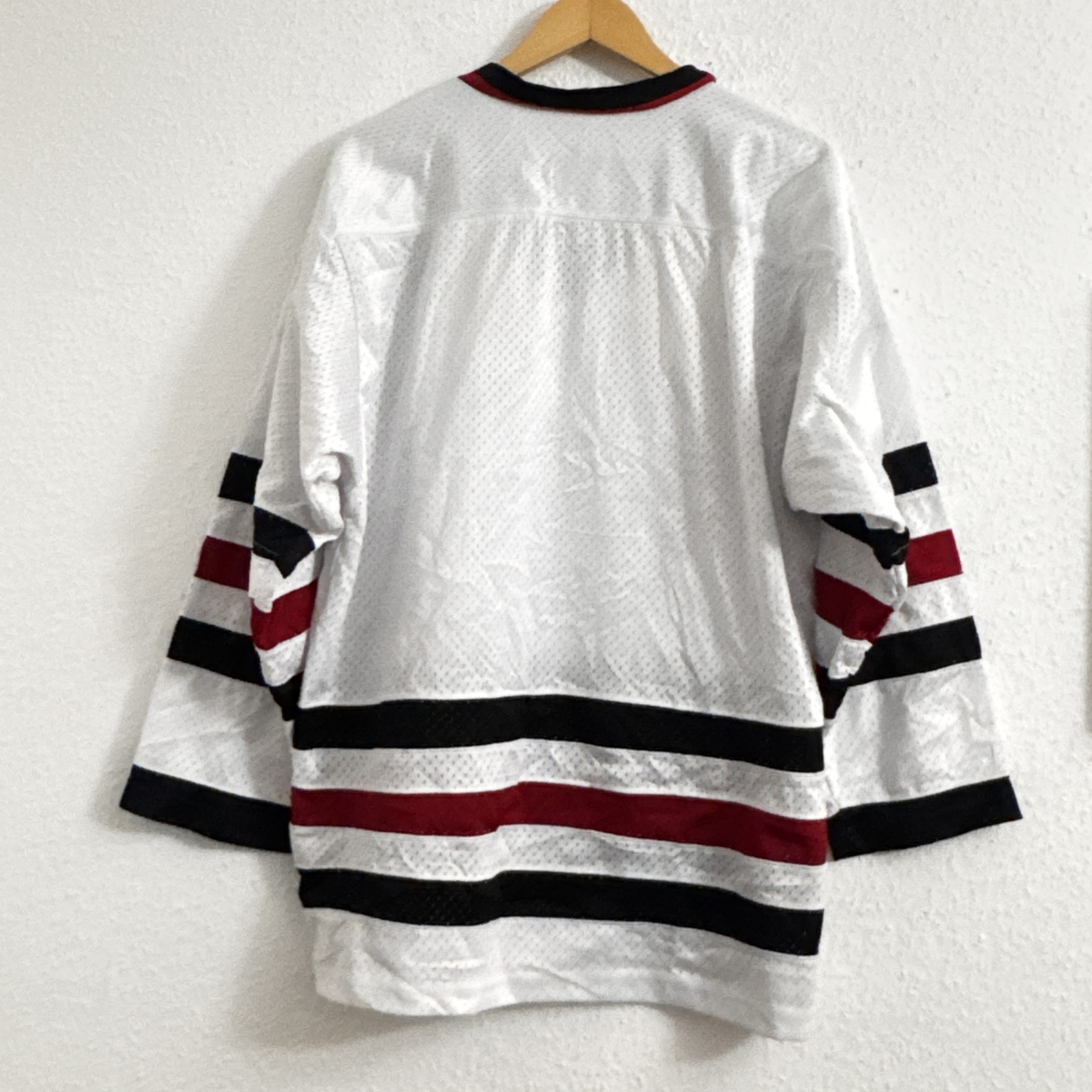 VKM White & Black & Red Aurora Turners Polyester Jersey Large 2792 image 10