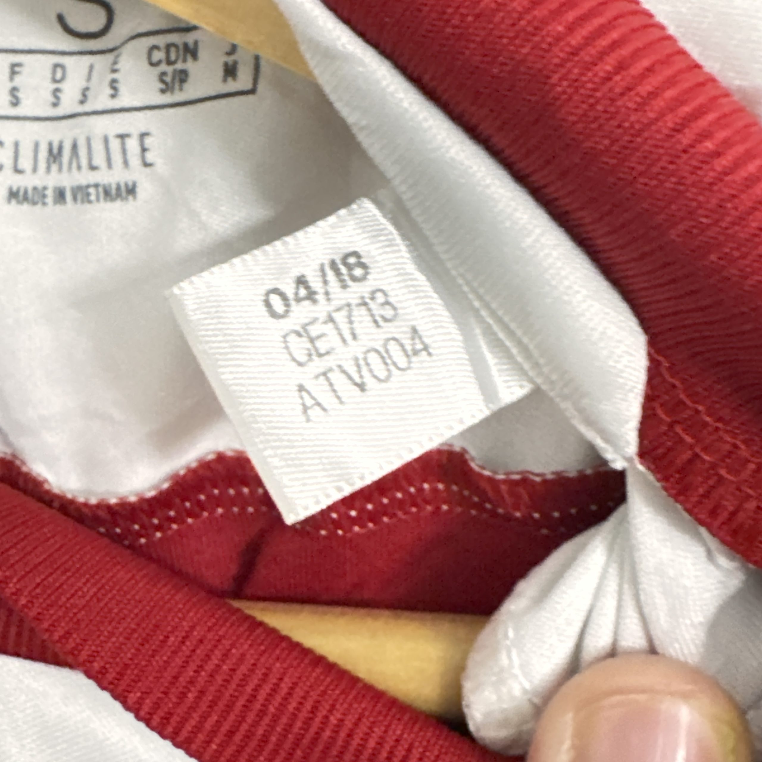 Adidas Red & White Chicago Fire Juniors Soccer Jersey Small 2791 image 9