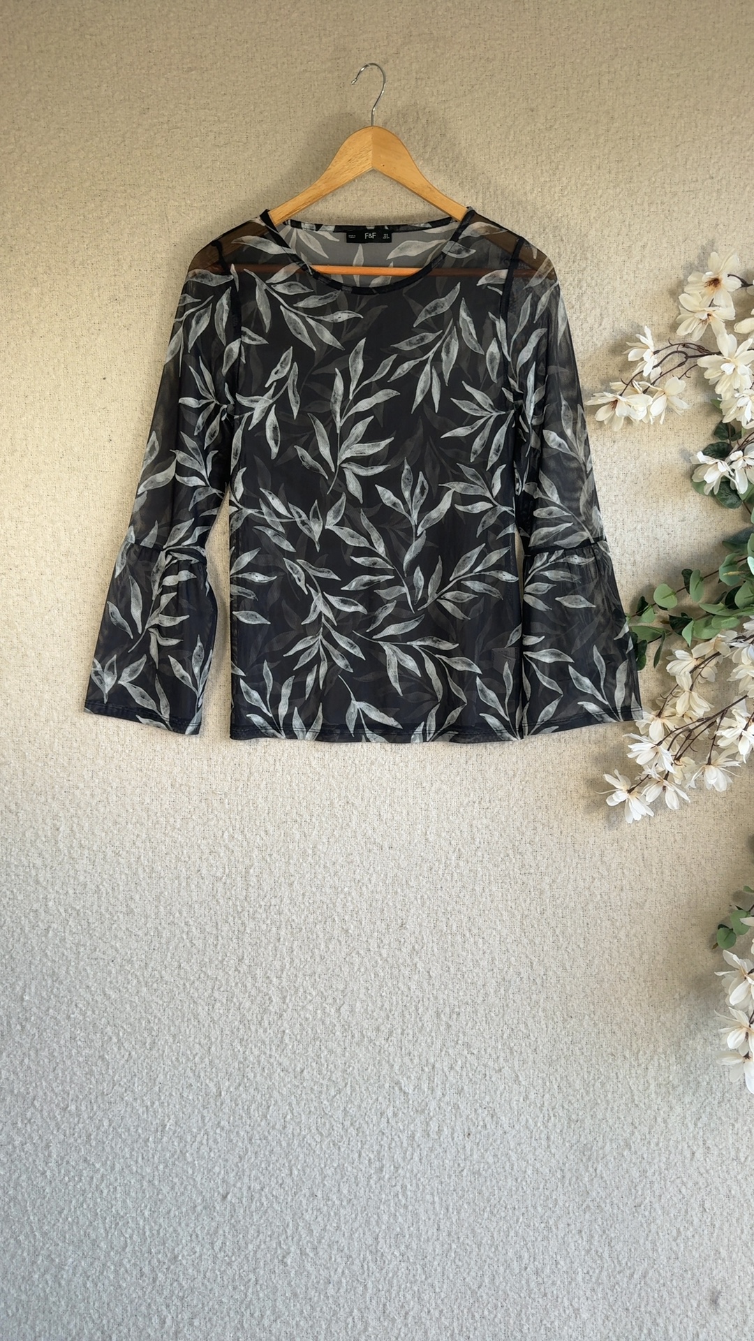 F&F Black & White Sheer Leaf Print Mesh Top UK 6 Lightweight Stylish