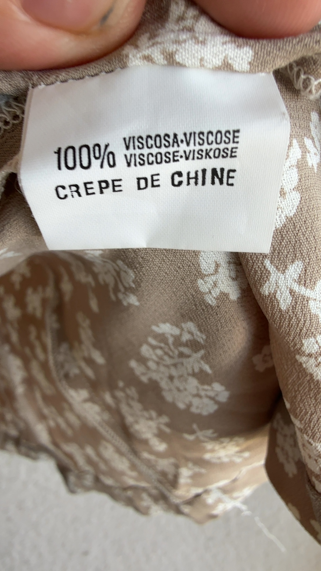 Jeff Banks Beige & White Floral Blouse UK 14 Crepe de Chine Viscose Elegant image 5