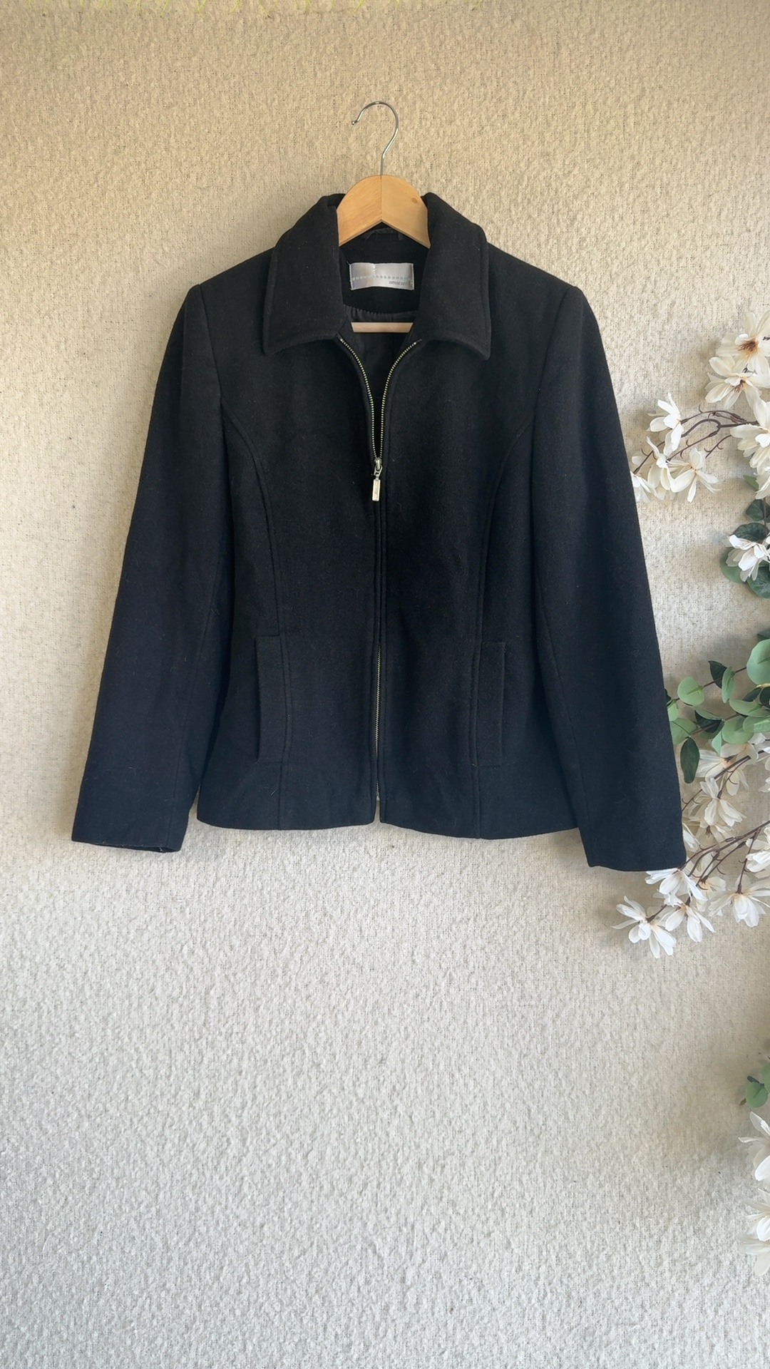 Amaranto Black Wool Blend Jacket Size 12 Classic Zip Coat Stylish Outerwear