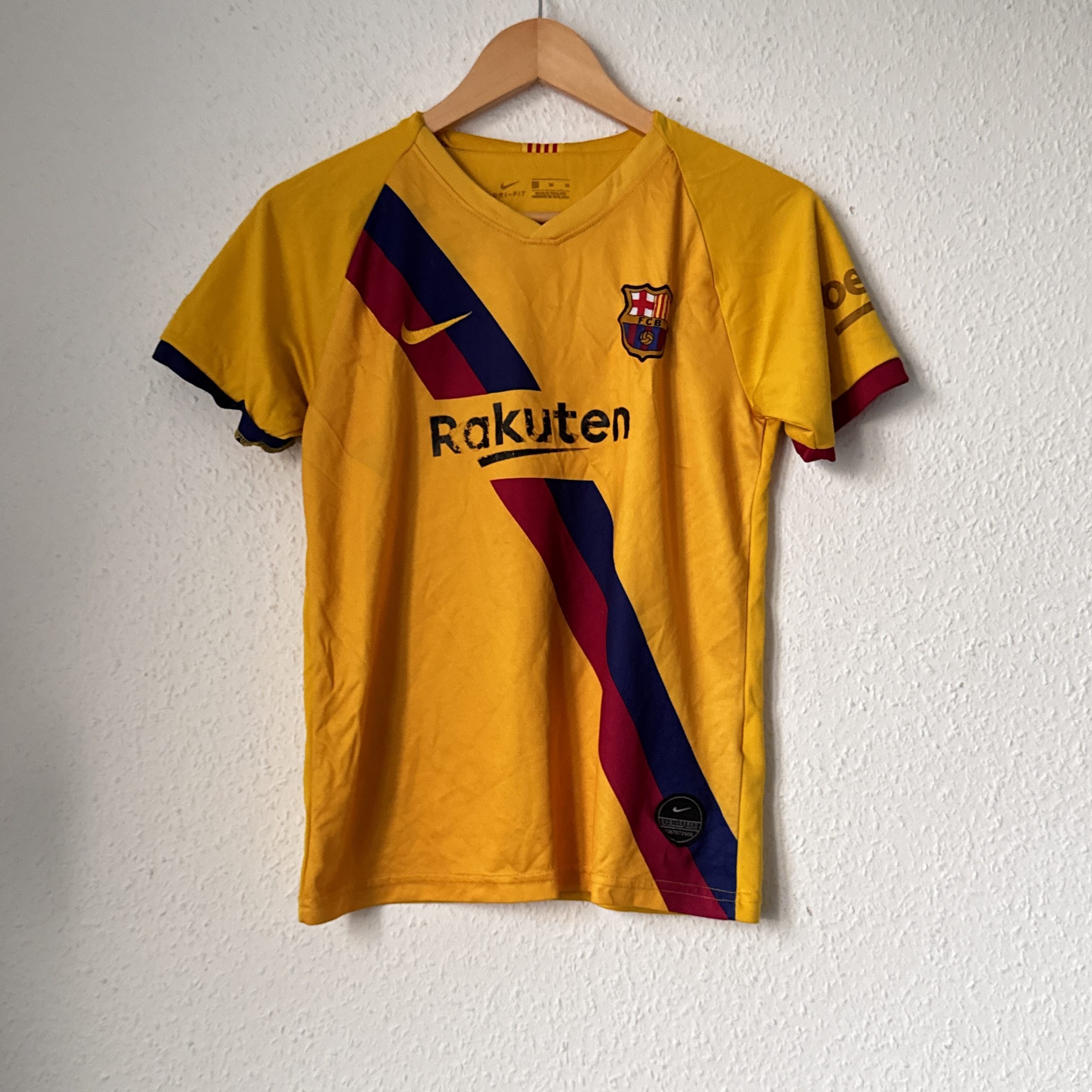 Nike Yellow FC Barcelona Football Shirt Adult M Scuffed Logo 2370