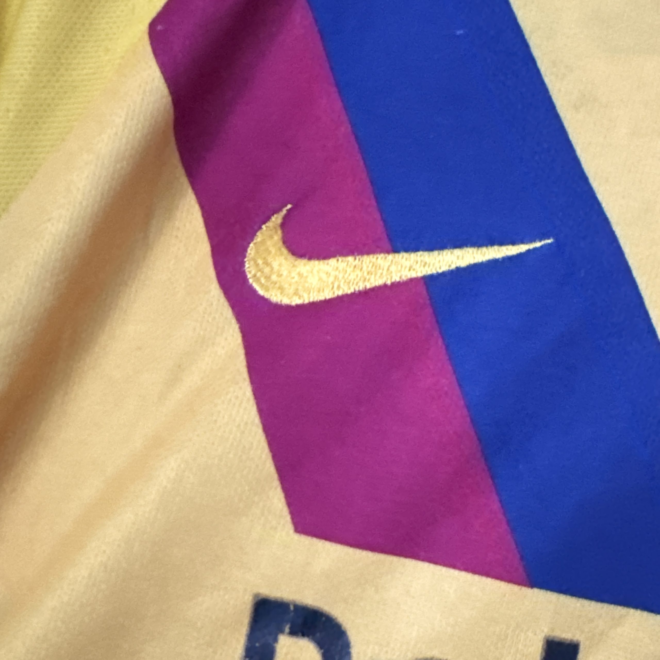 Nike Yellow FC Barcelona Football Shirt Adult M Scuffed Logo 2370 image 6
