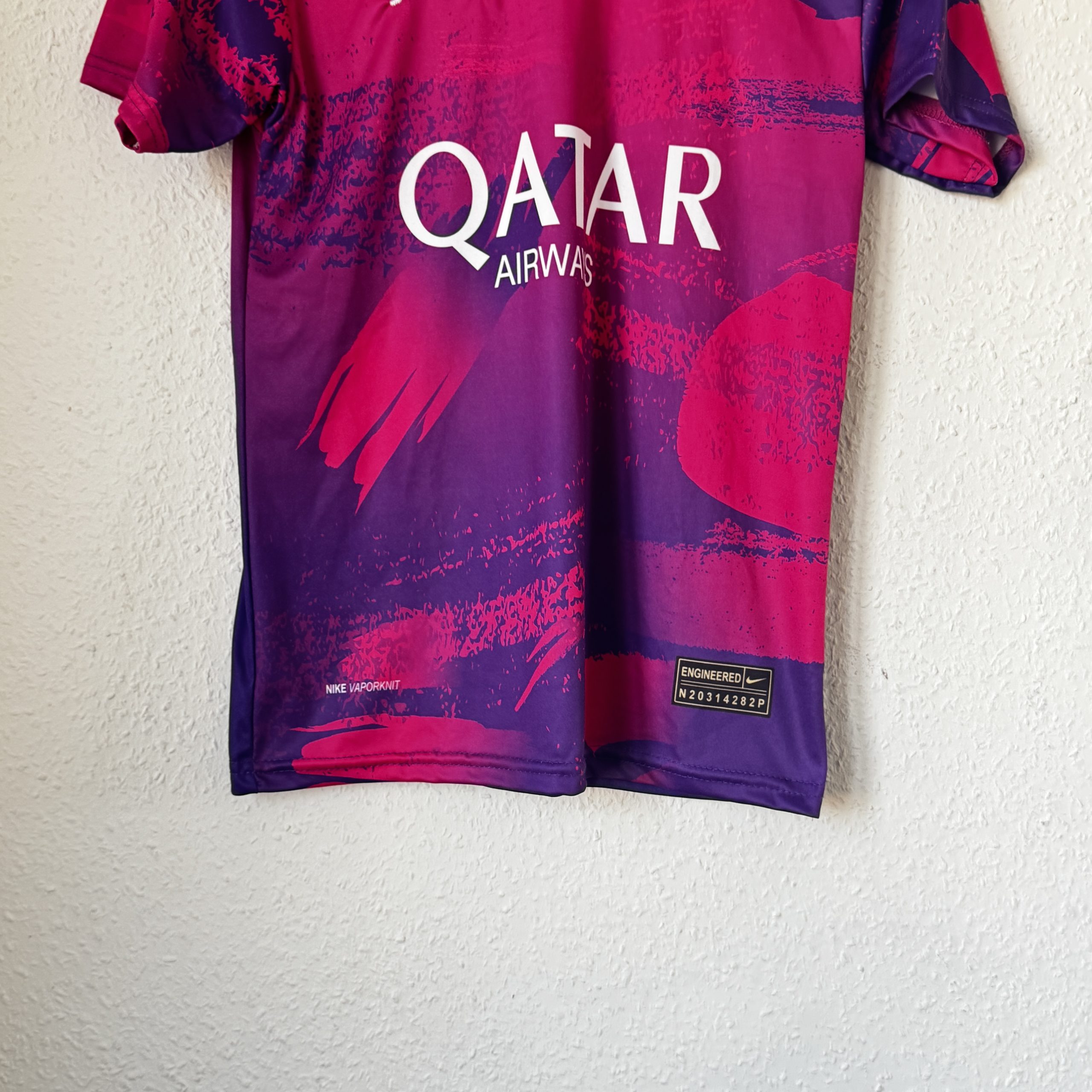 Nike Purple & Pink Paris Saint-Germain Football Shirt M 1968 image 5