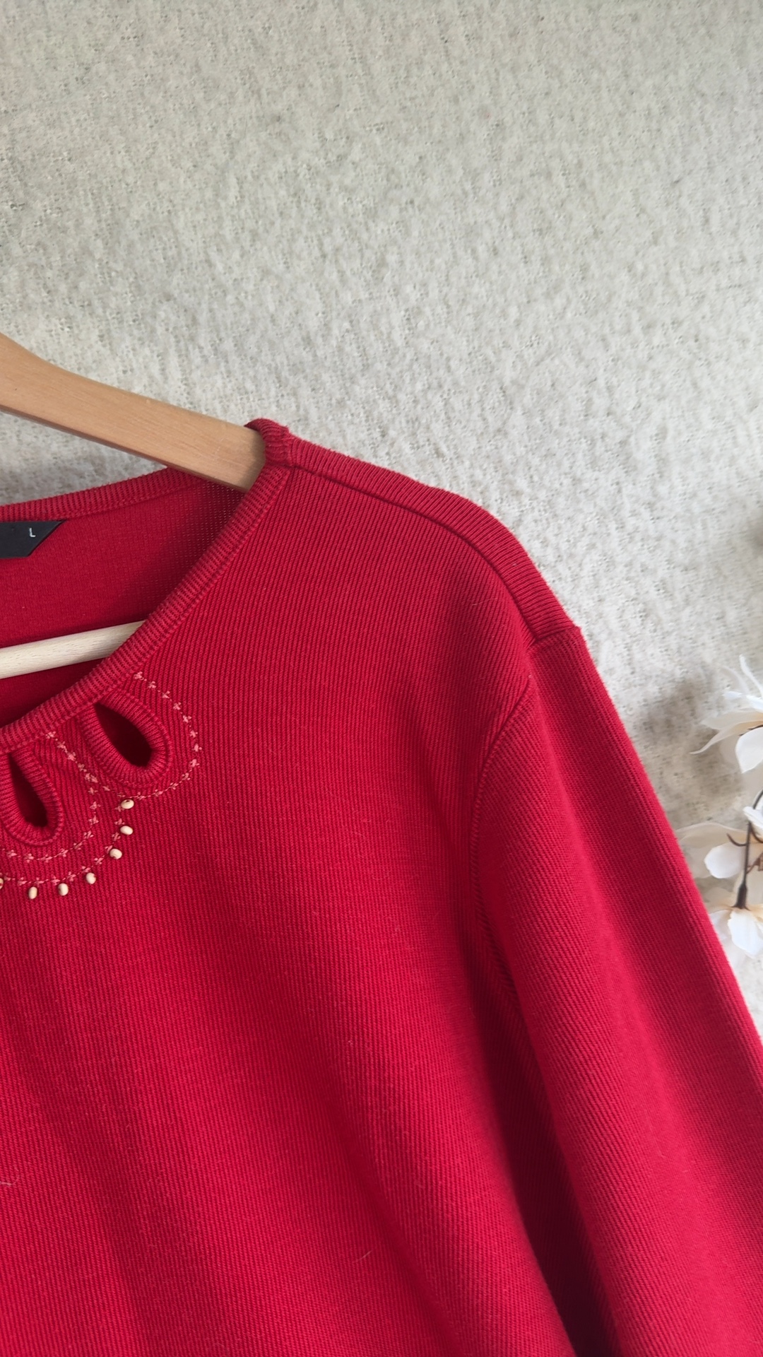 BM Casual Red Embroidered Knit Jumper Large Stylish Lightweight Layering image 3