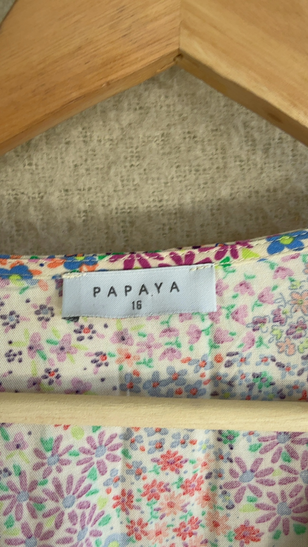 Papaya Multi Floral Print Blouse Size 16 Viscose Elastic Waist image 3