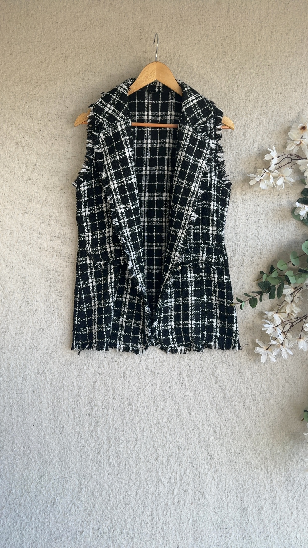 Shein Black & White Checked Sleeveless Tweed Vest UK Small Chic Stylish